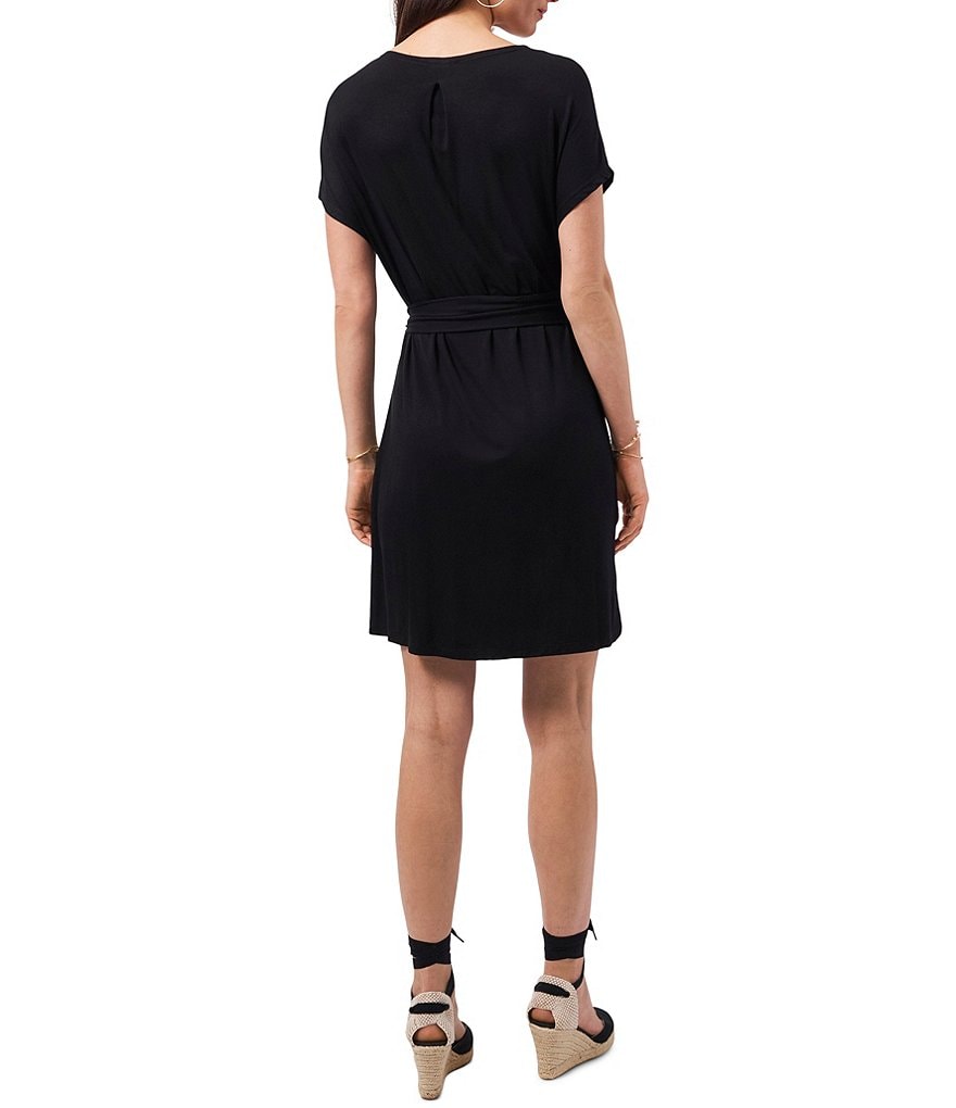 1. STATE Short Sleeve V-Neck Knit Dress