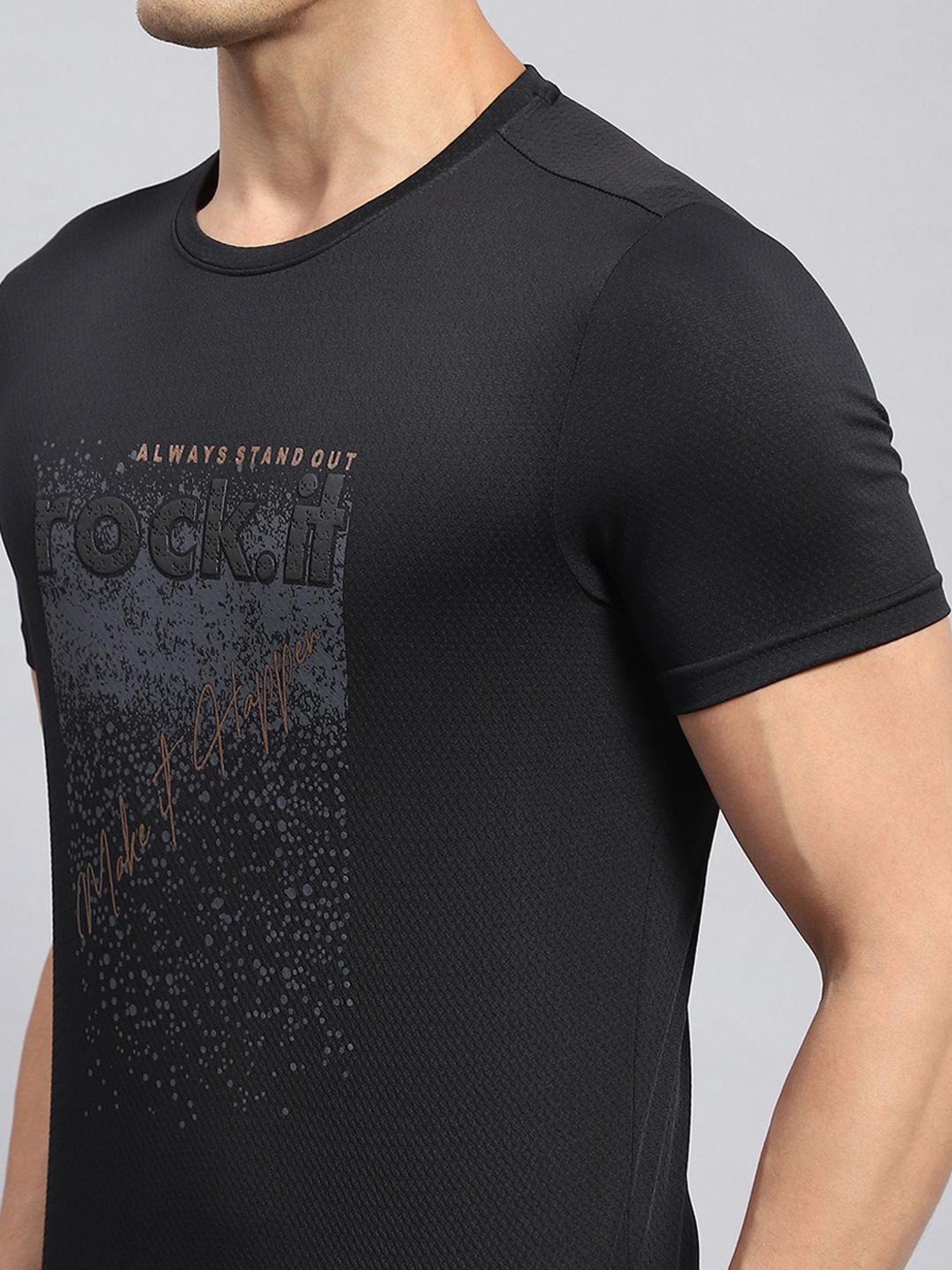 Rock.it Black Regular Fit Self Pattern T-Shirt