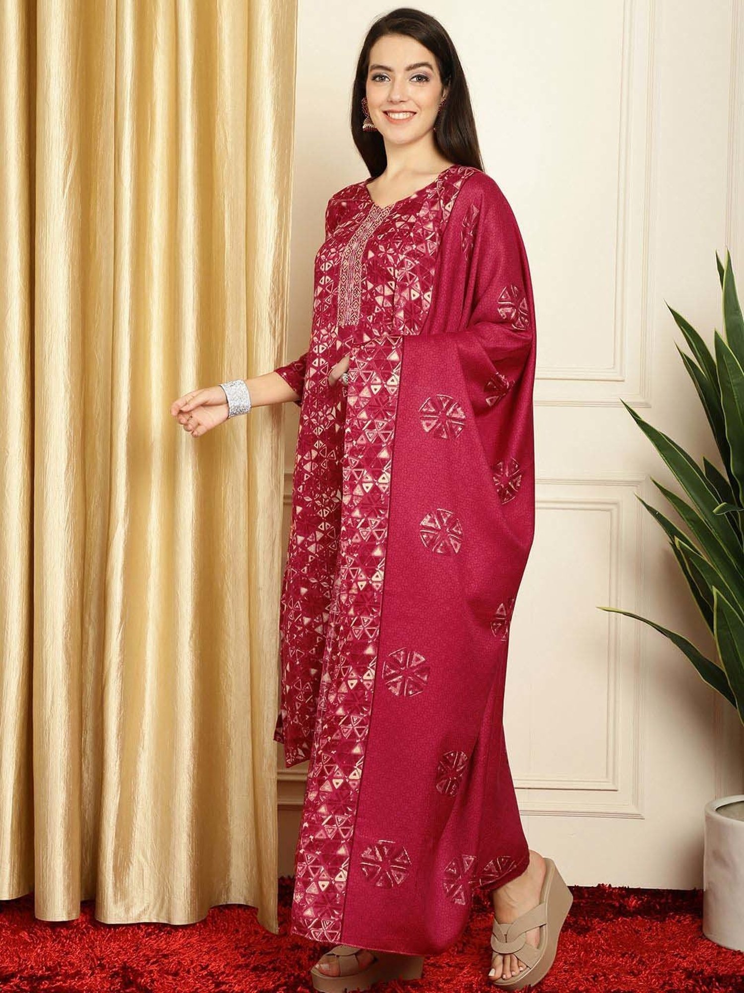 Stylee LIFESTYLE Pink Printed Unstitched Dress Material