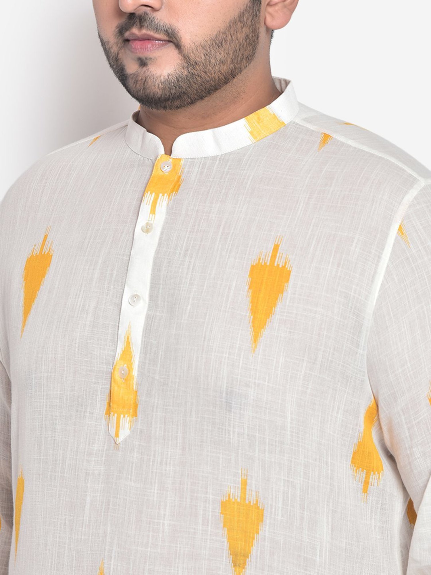 KISAH PLUS Beige Regular Fit Printed Kurta