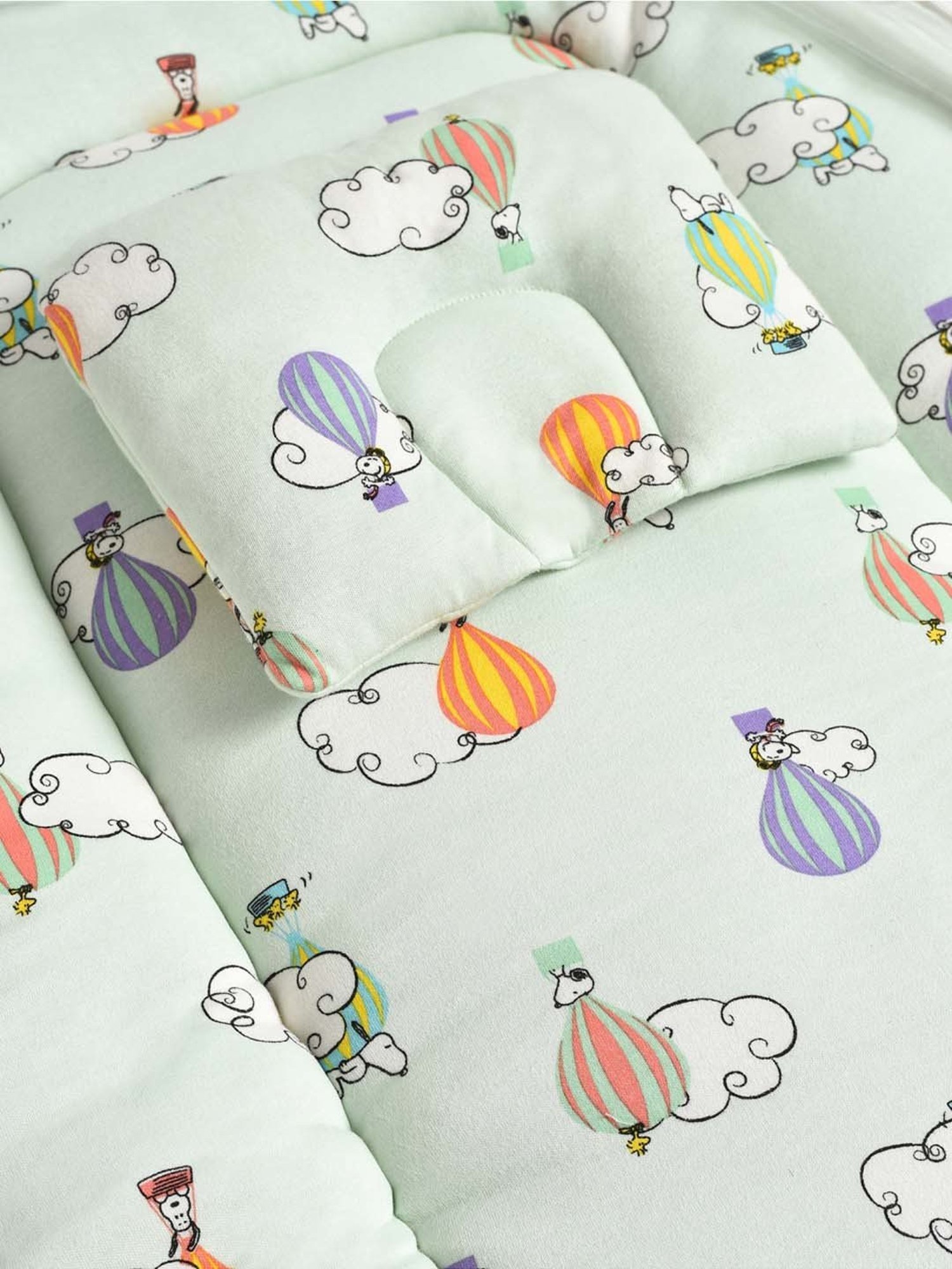 MiArcus Peanuts Snoopy Green Cotton Mattress Set With Mosquito Net and Pillow