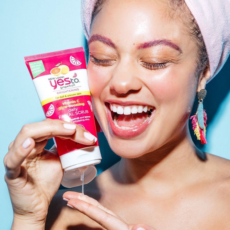 Yes to Grapefruit Daily Facial Scrub - 4oz