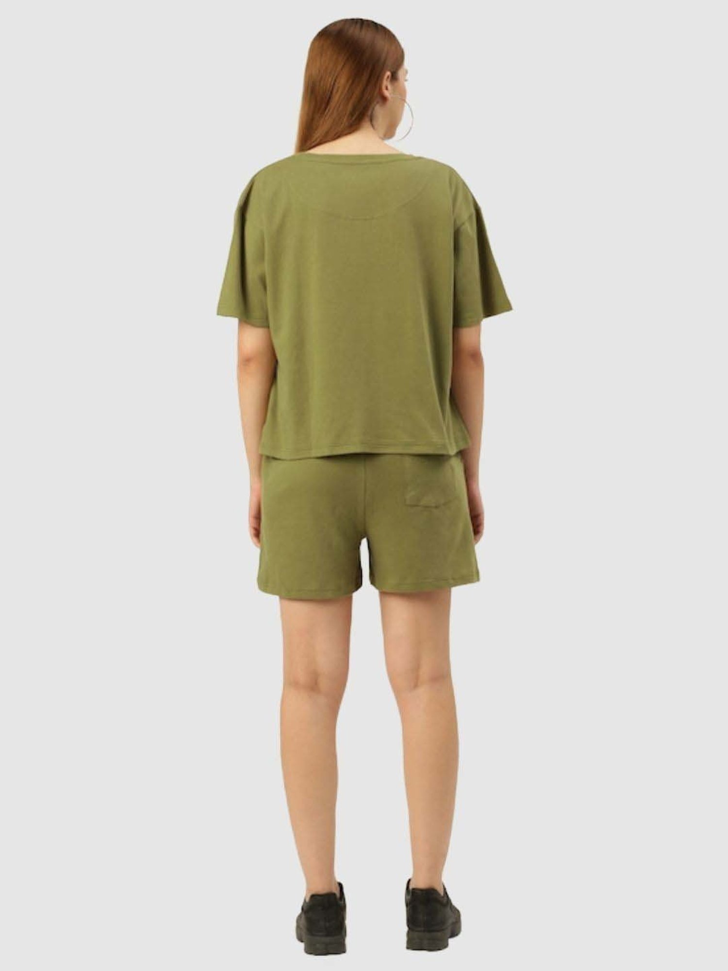 Bene Kleed Olive Green Cotton Tops Shorts Set