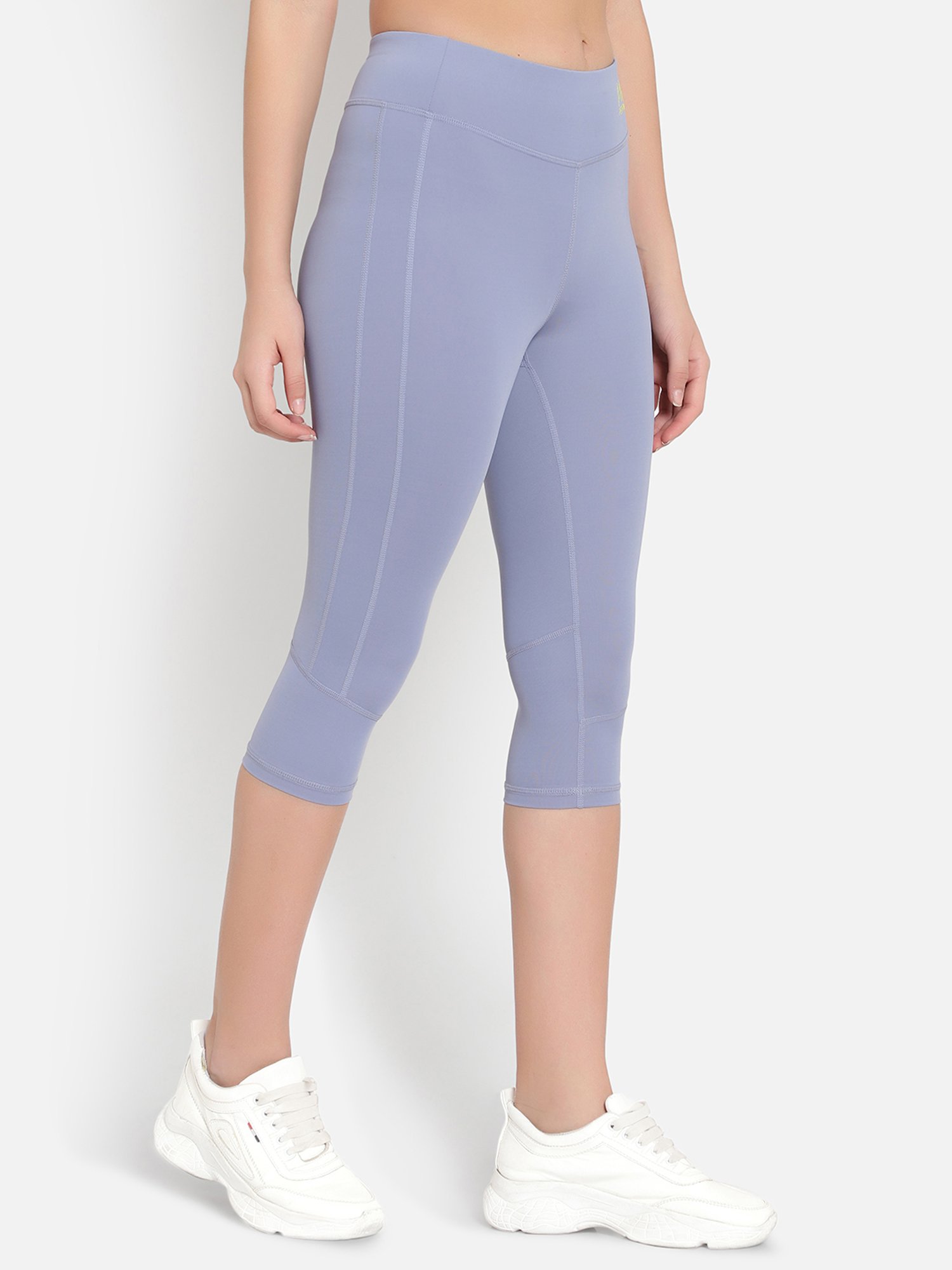 Anta Blue Mid Rise Capris