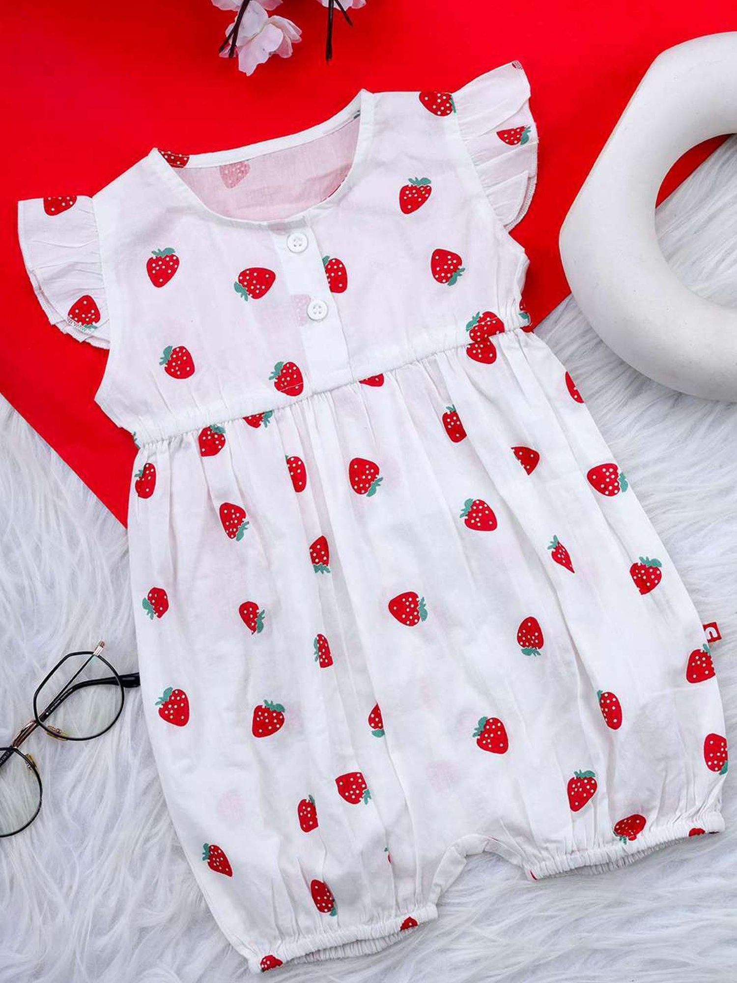 Nino Bambino Kids White & Red Cotton Printed Jumpsuit
