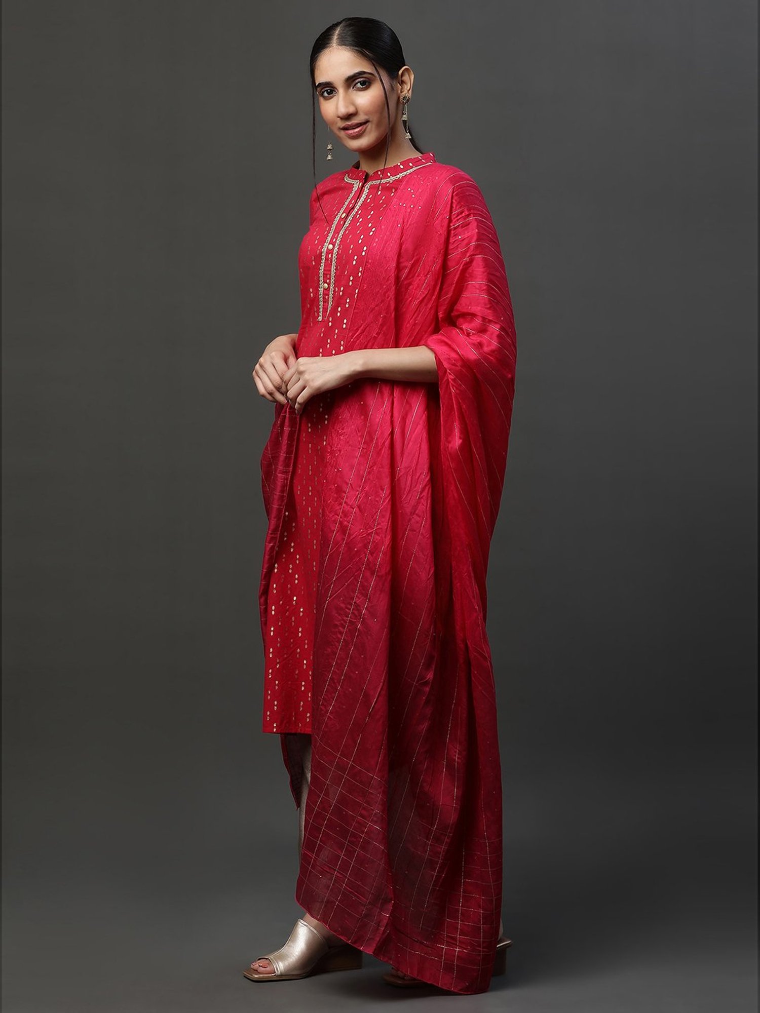 Aurelia Rose Pink Embroidered Dupatta