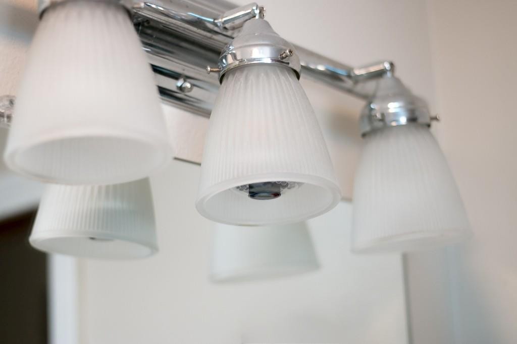 Nanny Bulb Camcorder Discrete Voice Recorder + Infrared w/ 31GB MicroSD