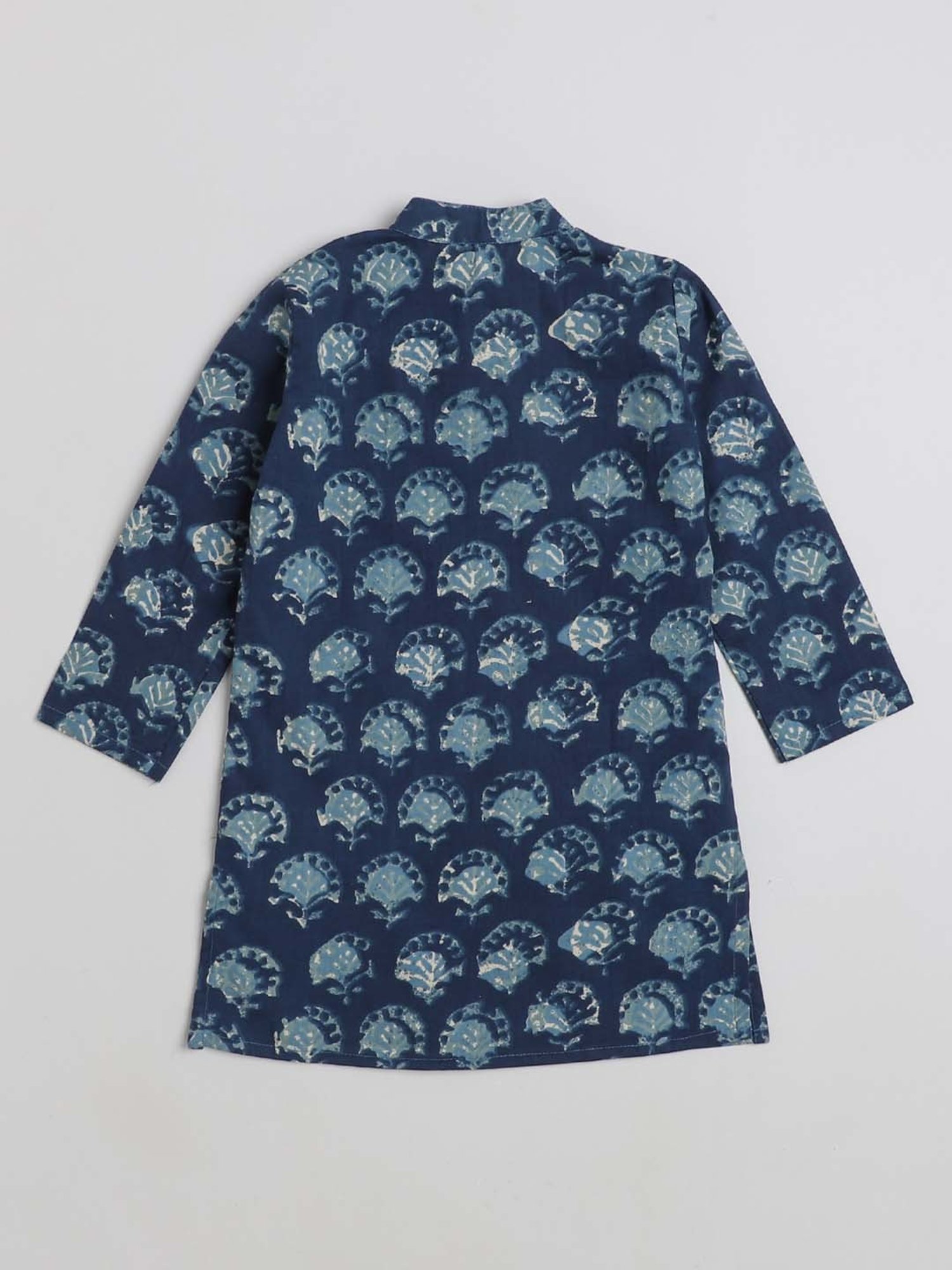 The Magic Wand Kids Blue & White Cotton Printed Full Sleeves Kurta Set