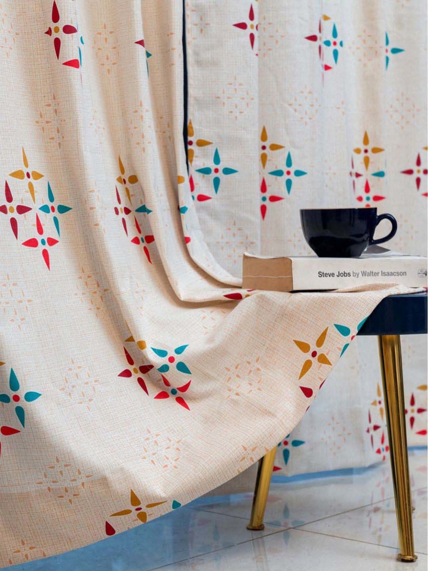 Urban Space White & Red Cotton Printed Window Curtain - Set of 2