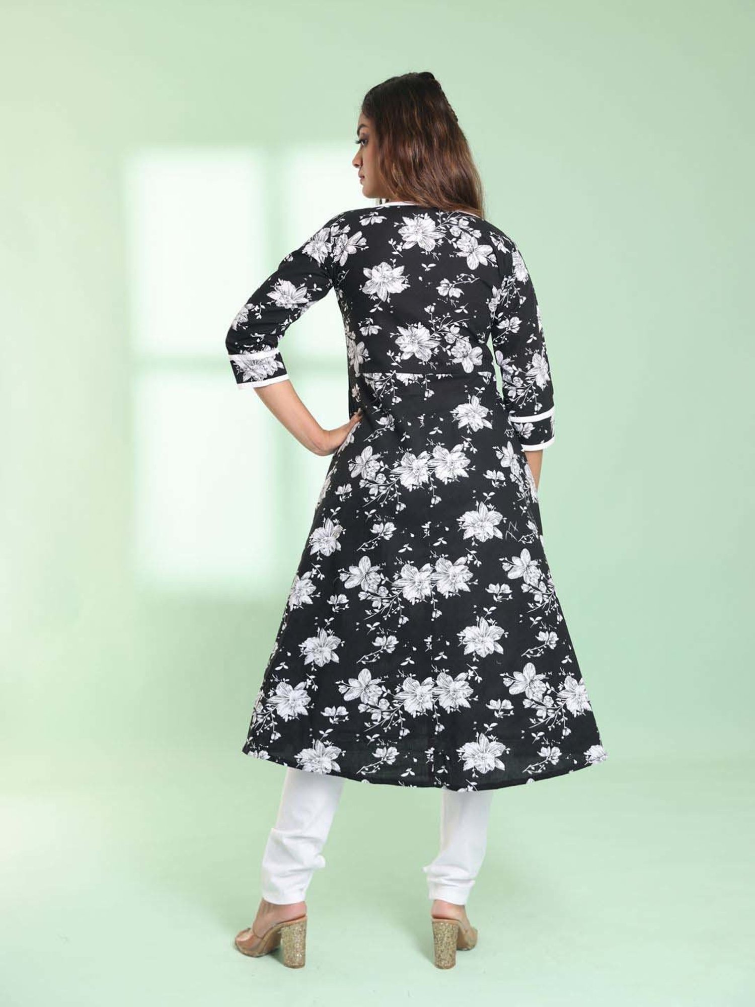 CHARUKRITI Black Cotton Printed A Line Kurta