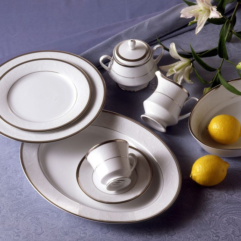 Noritake Regina Platinum Salad/Dessert Plate