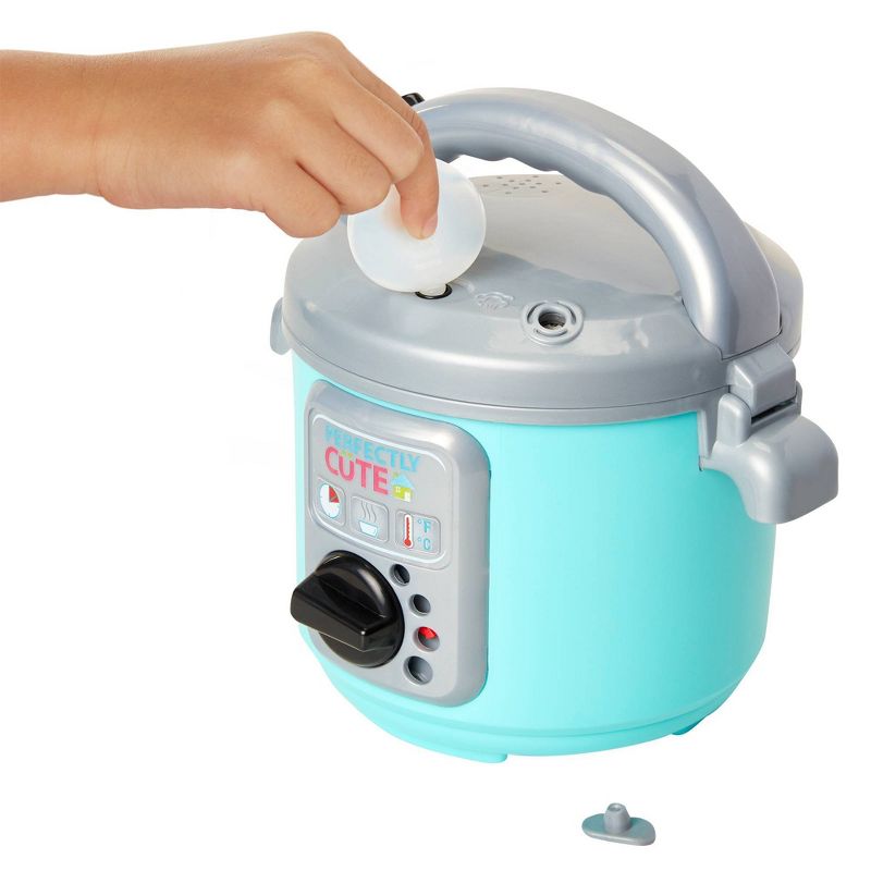 Perfectly Cute One Stop Cooking Pot with Realistic Sounds and Steam