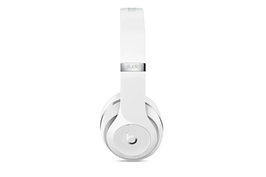 SEALED BEATS BY DRE STUDIO WIRELESS MP1G2LL/A GLOSS WHITE ON-EAR HEADPHONES