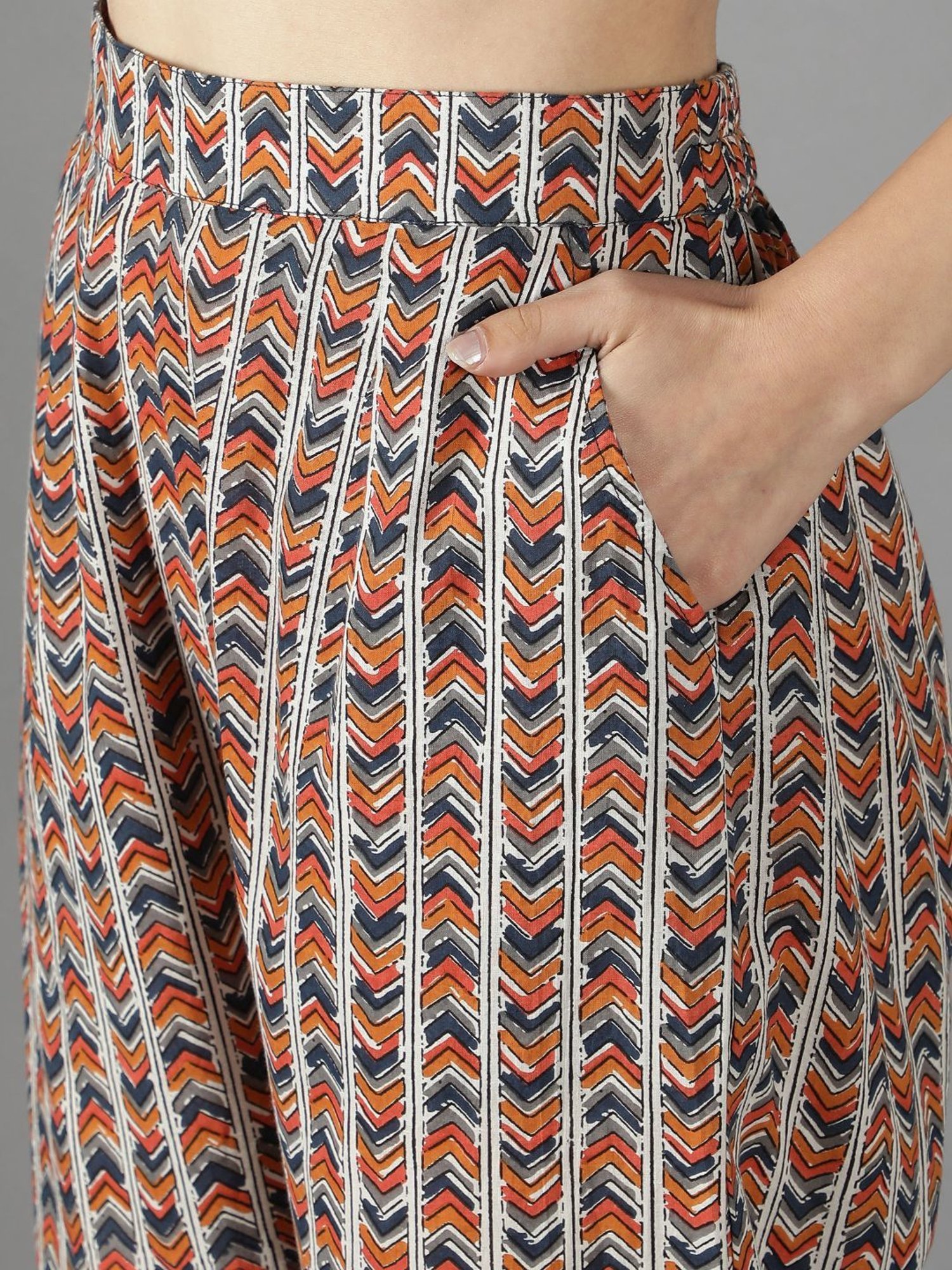 KAORI BY SHREYA AGARWAL Black & Mustard Cotton Printed Kaftan Pant Set