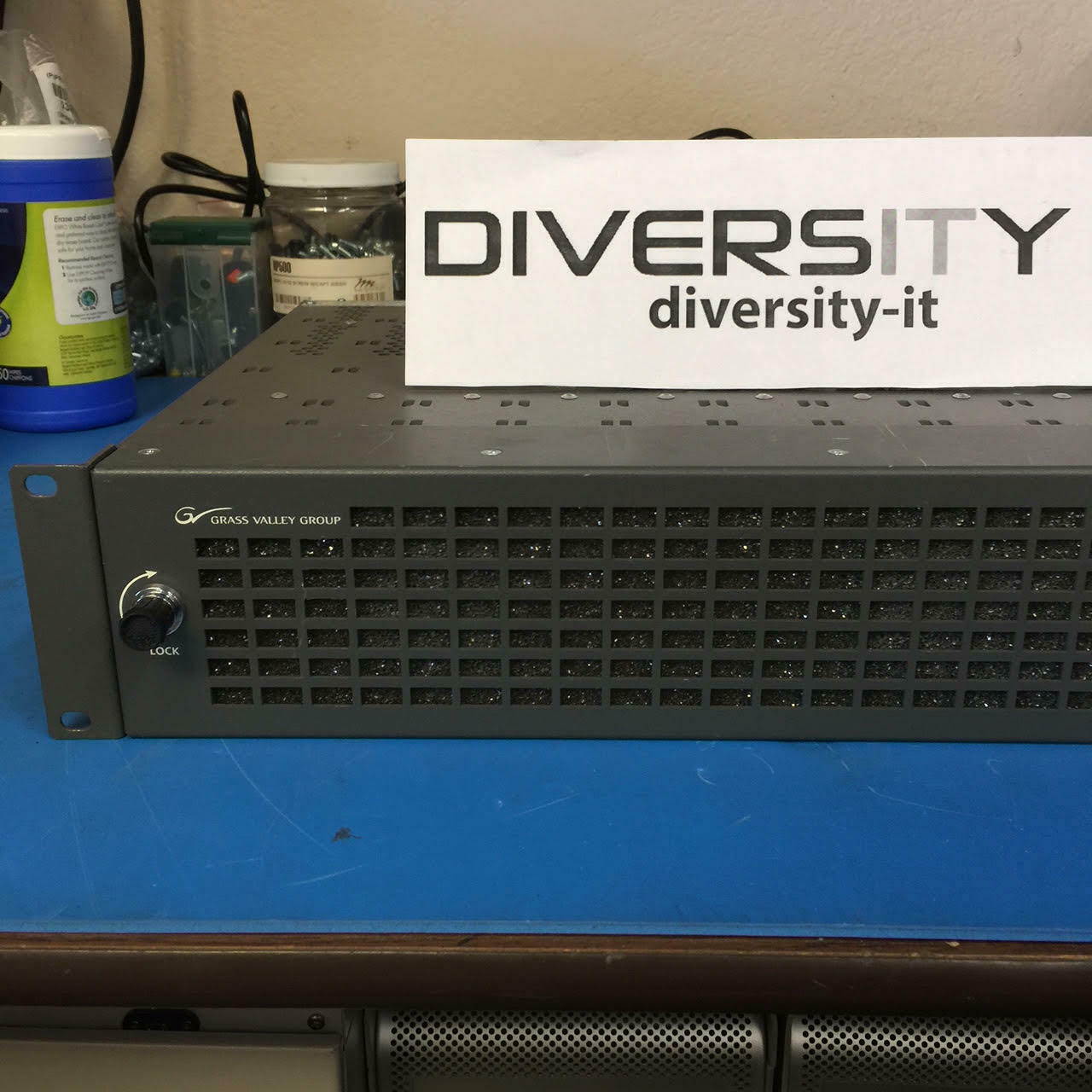 AutoPatch 1YDM 8x8 Rackmount Video Signal Distribution Matrix Switcher