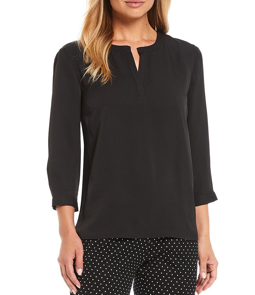 Investments 3/4 Sleeve Split V-Neck Top