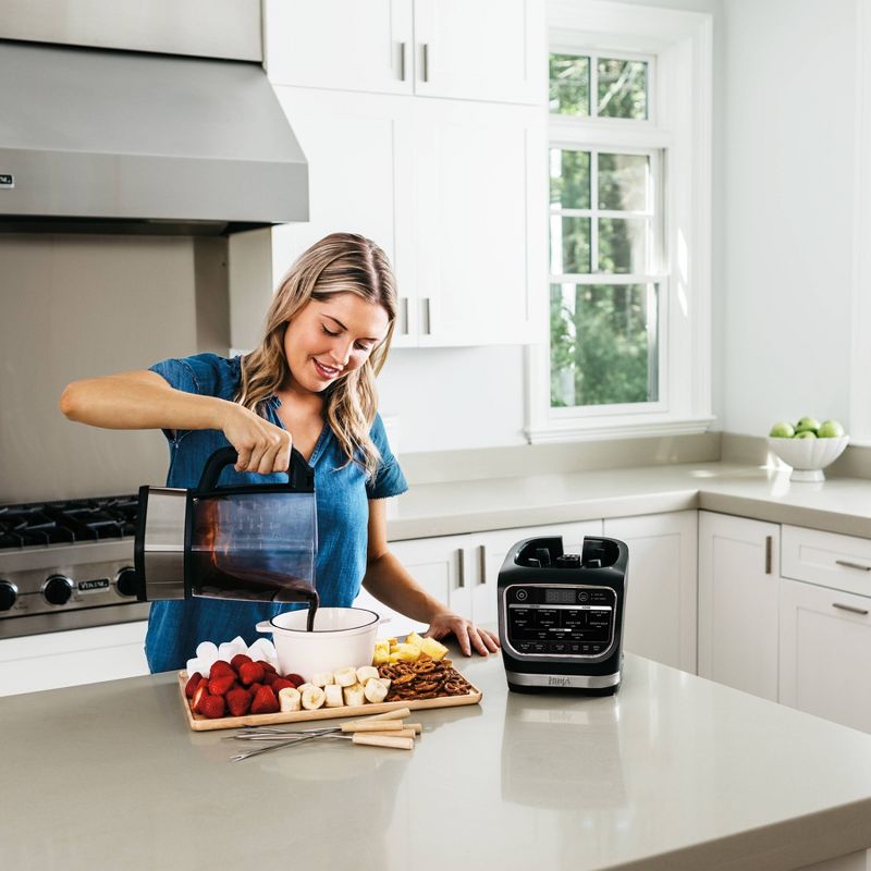 BlendTec Designer 650 Blender