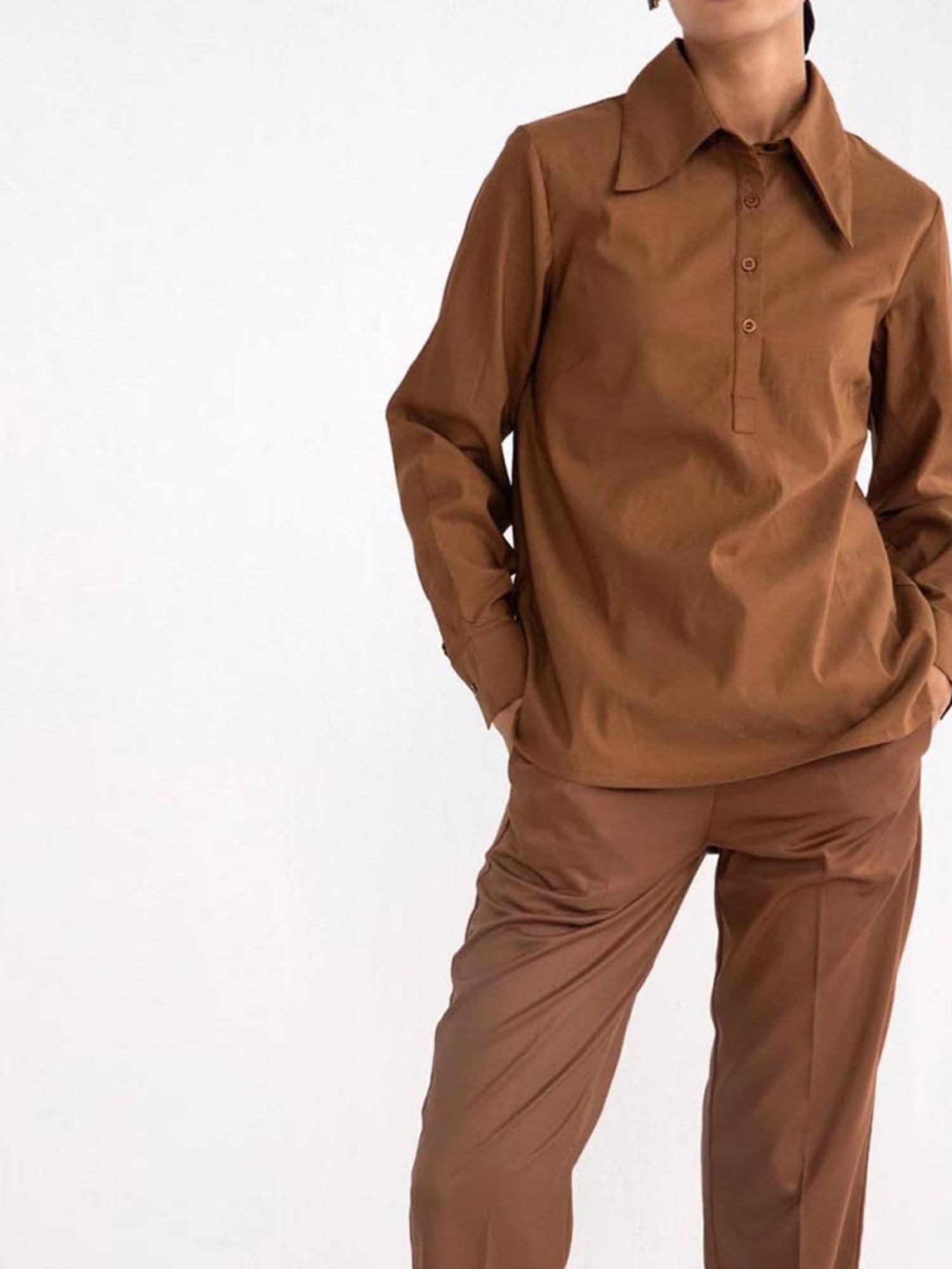 Qua Mocha Brown Long-Collared Polo Shirt