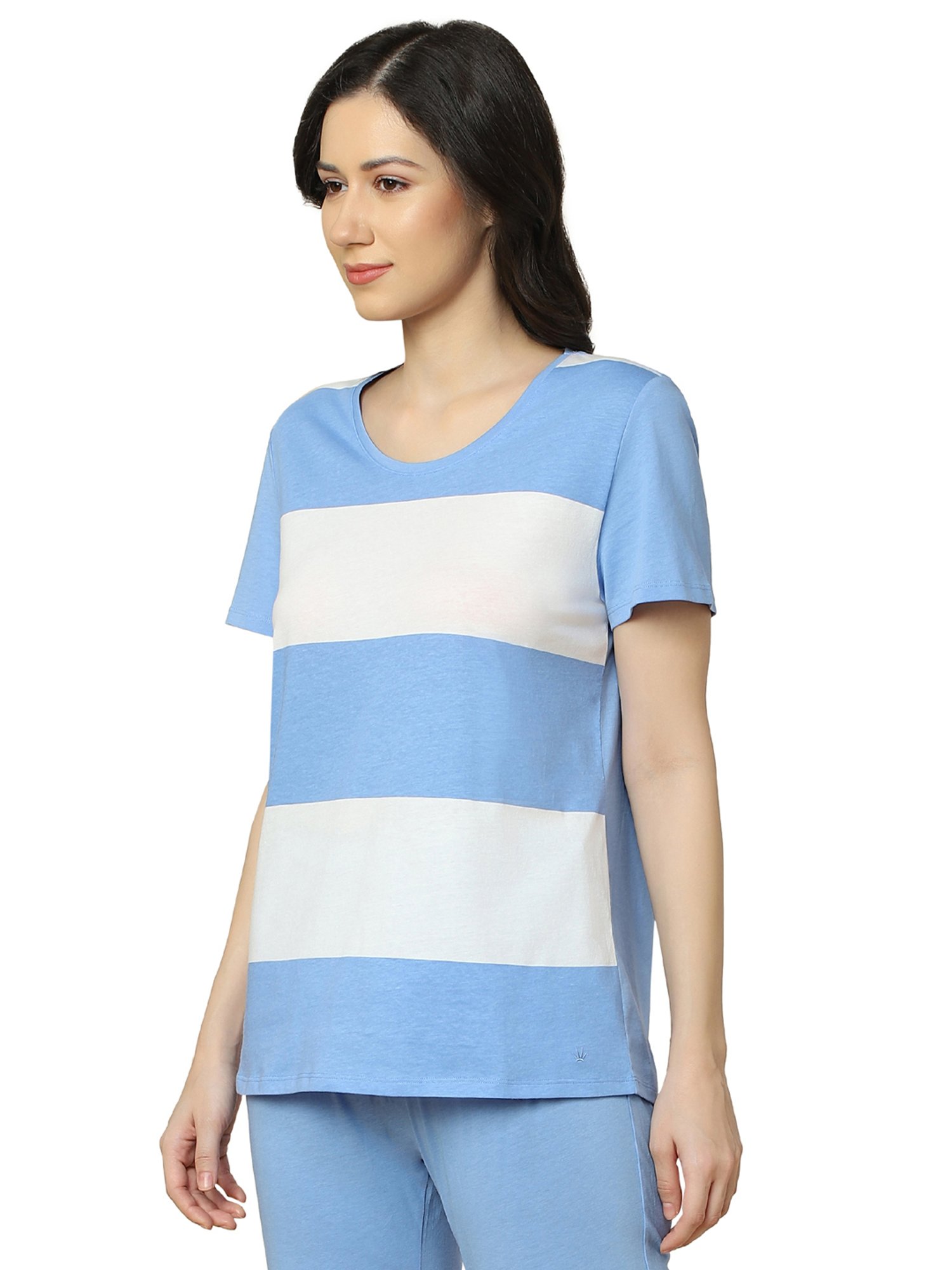 Triumph Blue Cotton Striped Top & Capris Set