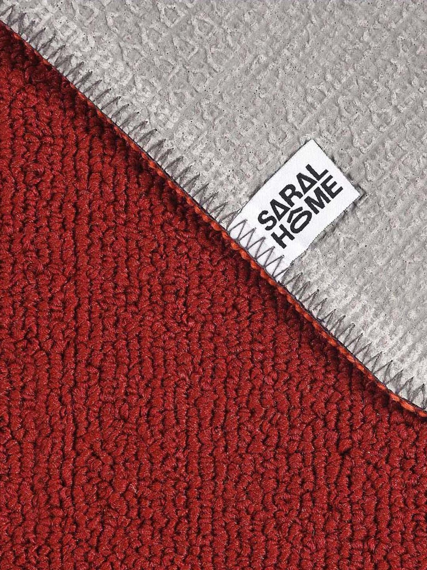Saral Home Maroon & Rust Polypropylene Large Antiskid & Washable Power Carpet