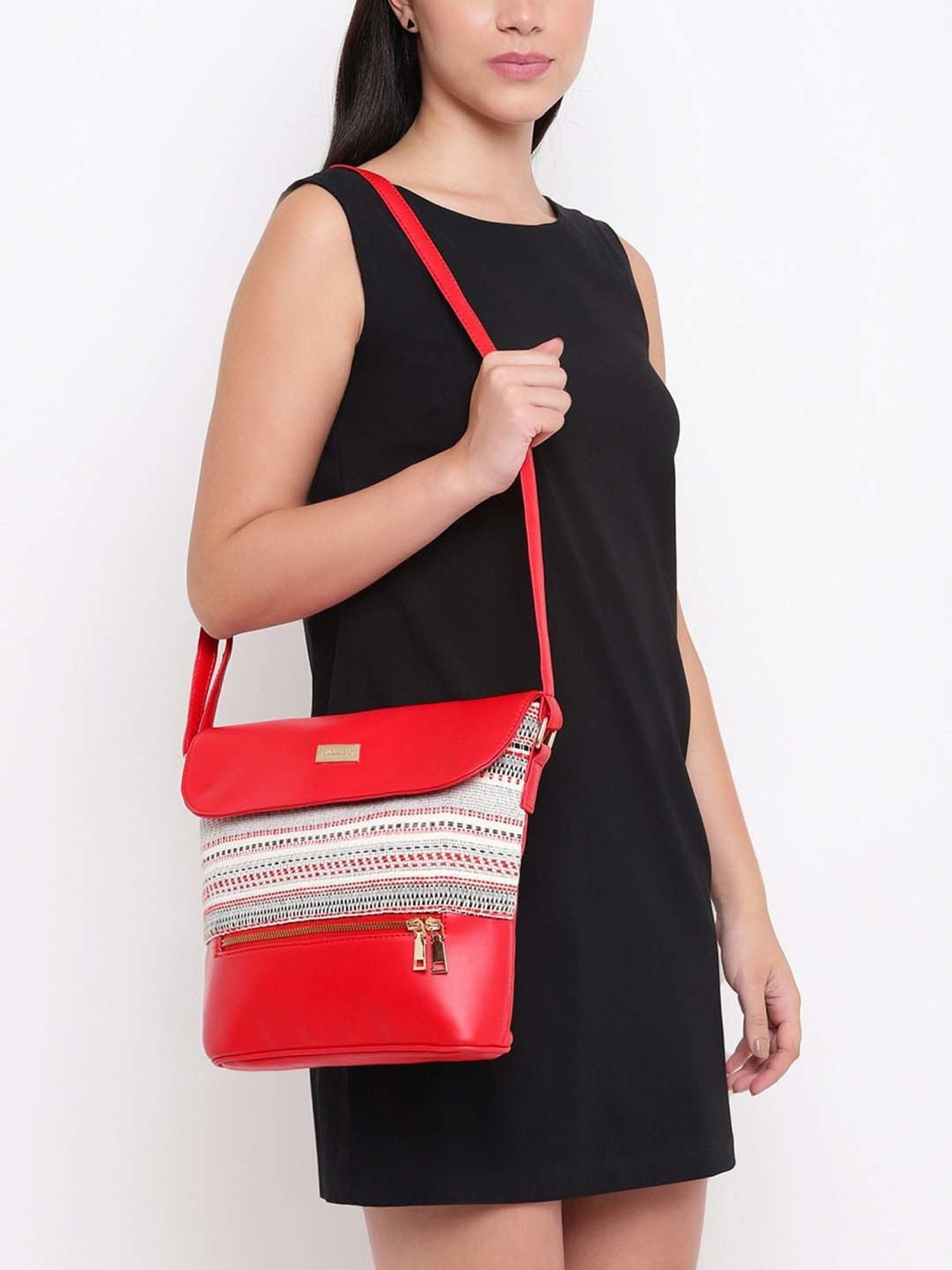 KLEIO Red Textured Medium Sling Handbag