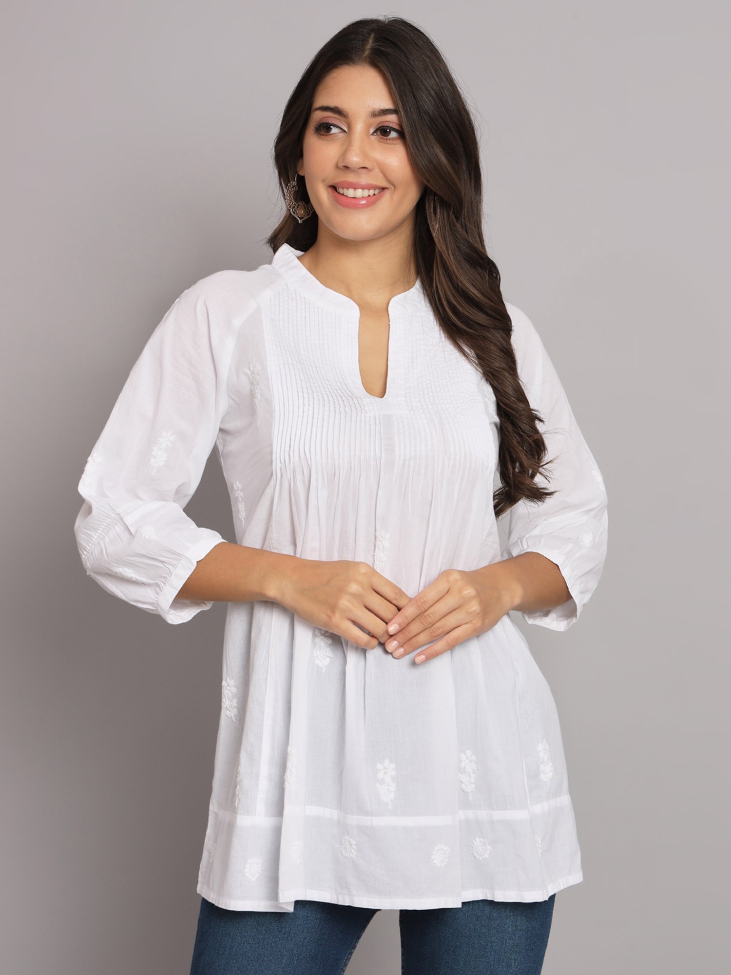 PARAMOUNT CHIKAN White Cotton Lucknowi Chikankari A Line Kurti