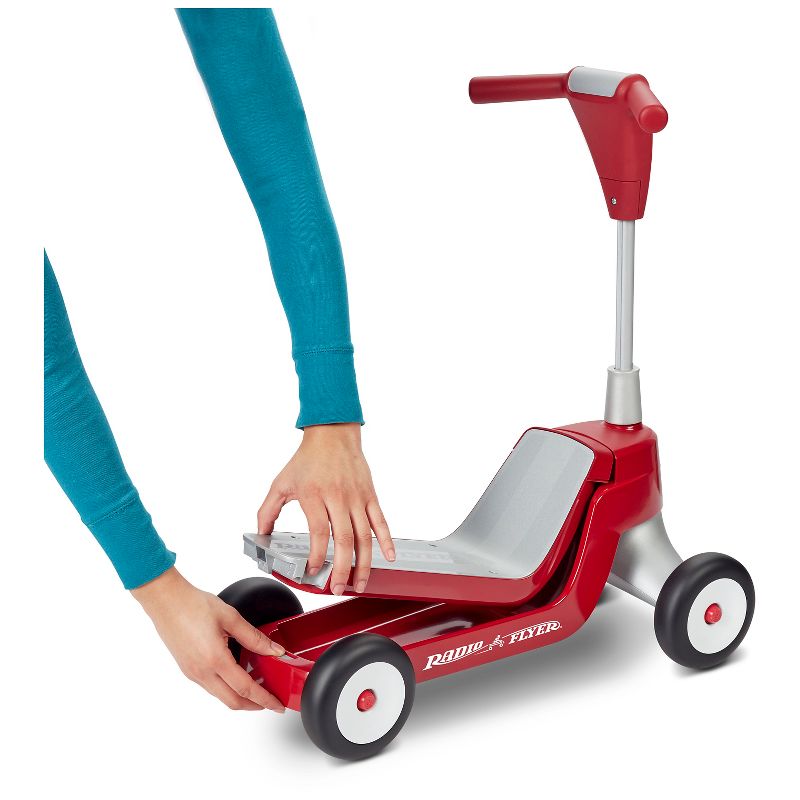 Radio Flyer Scoot 2 Scooter - Red