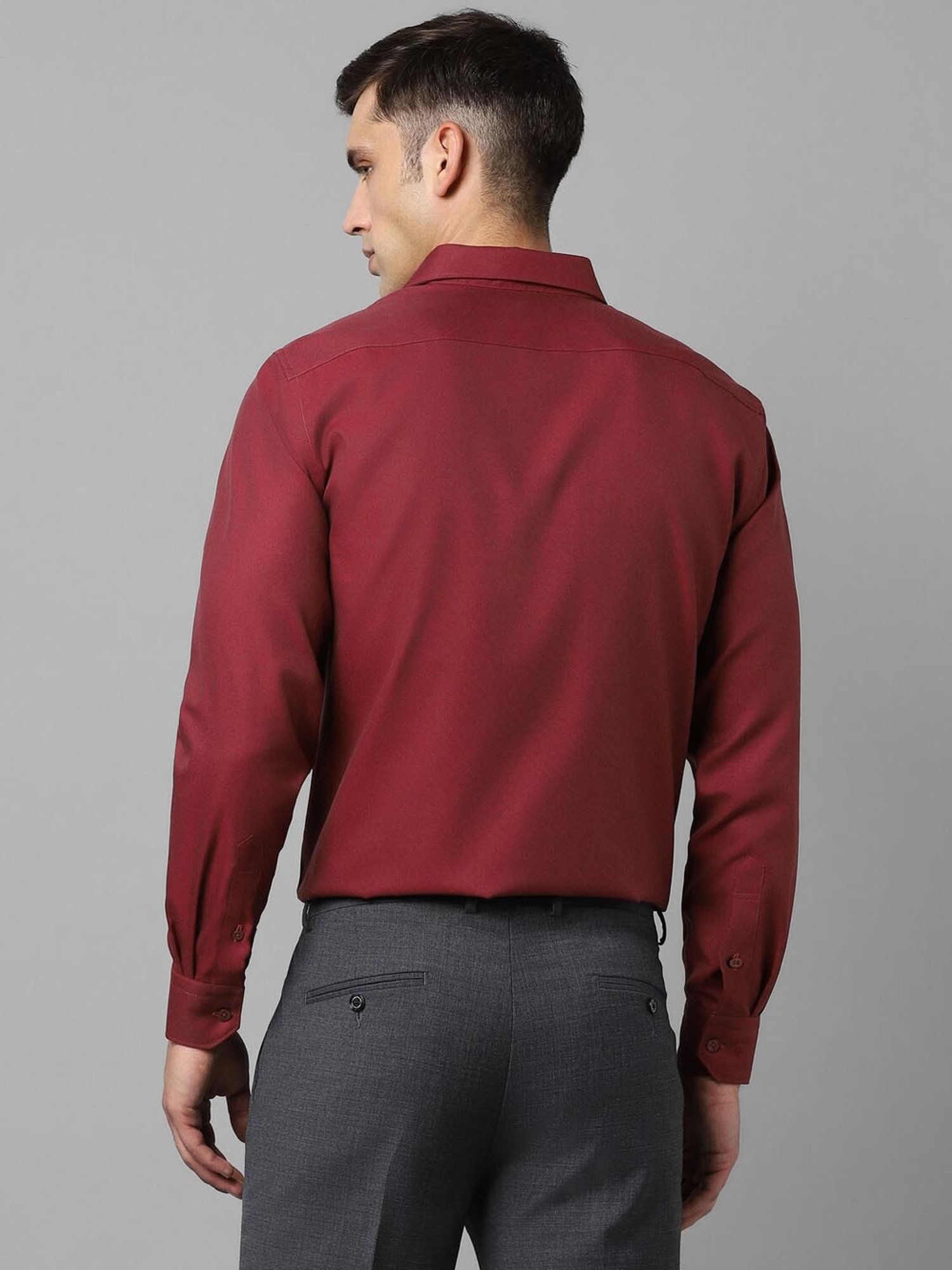 Louis Philippe Permapress Maroon Cotton Regular Fit Shirt