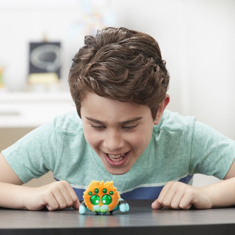 Yellies! Flufferpuff - Voice-Activated Spider Pet