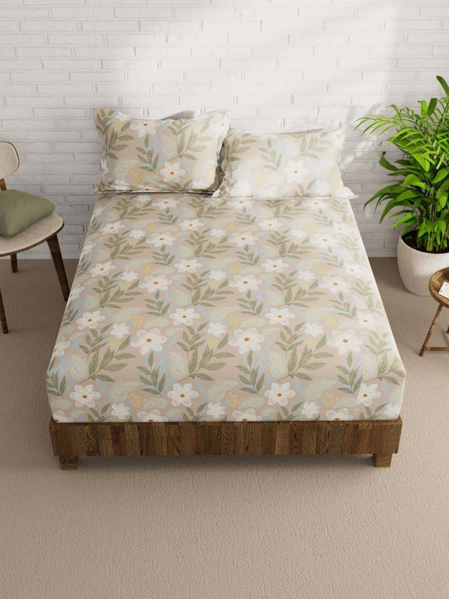 Bianca Envogue Sand 152 TC Micro Fabric Double Bedsheet with 2 Pillow Covers