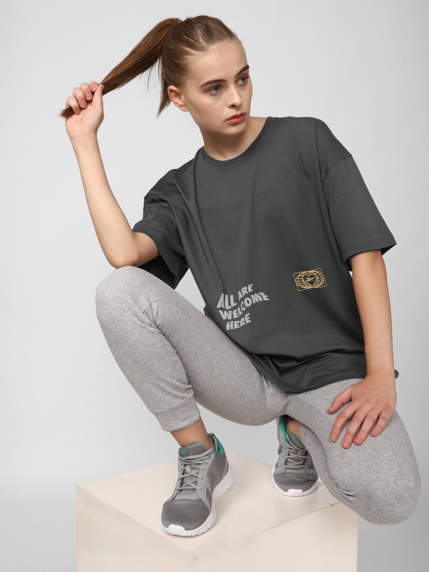 Reebok Grey Cotton Printed T-Shirt