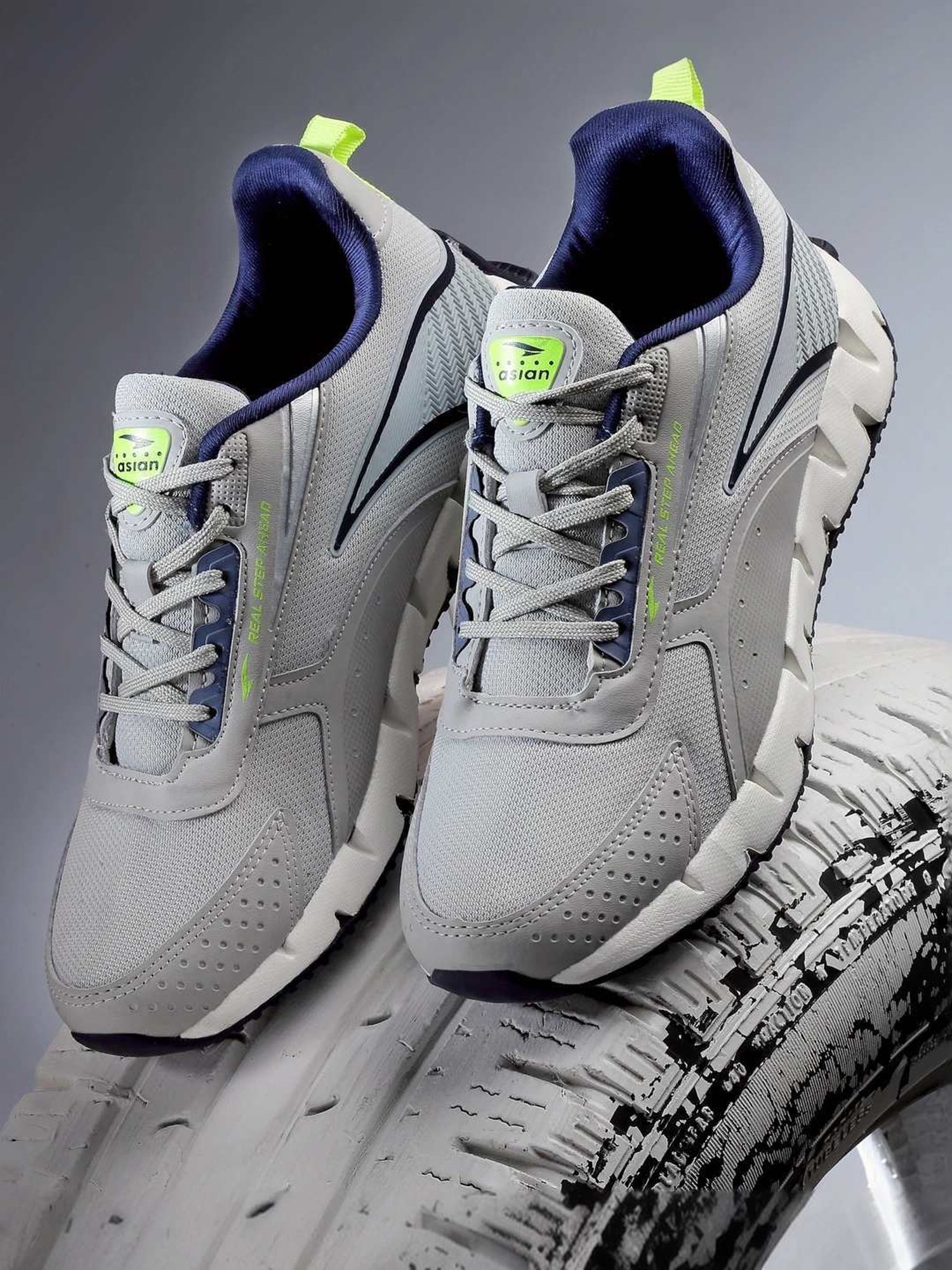 Asian Men's Grey Running Shoes