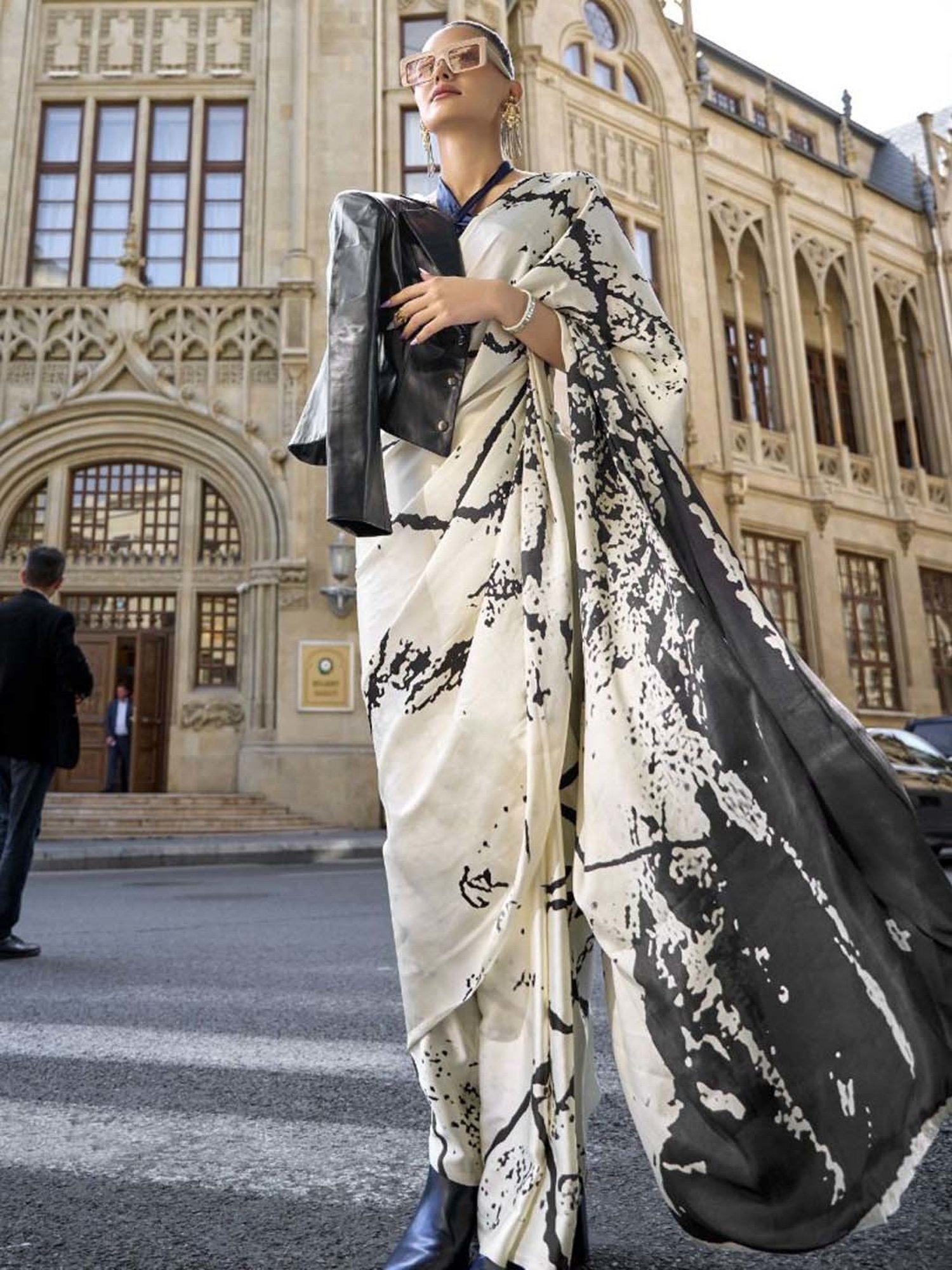 Elora Cream & Black Printed Saree With Unstitched Blouse