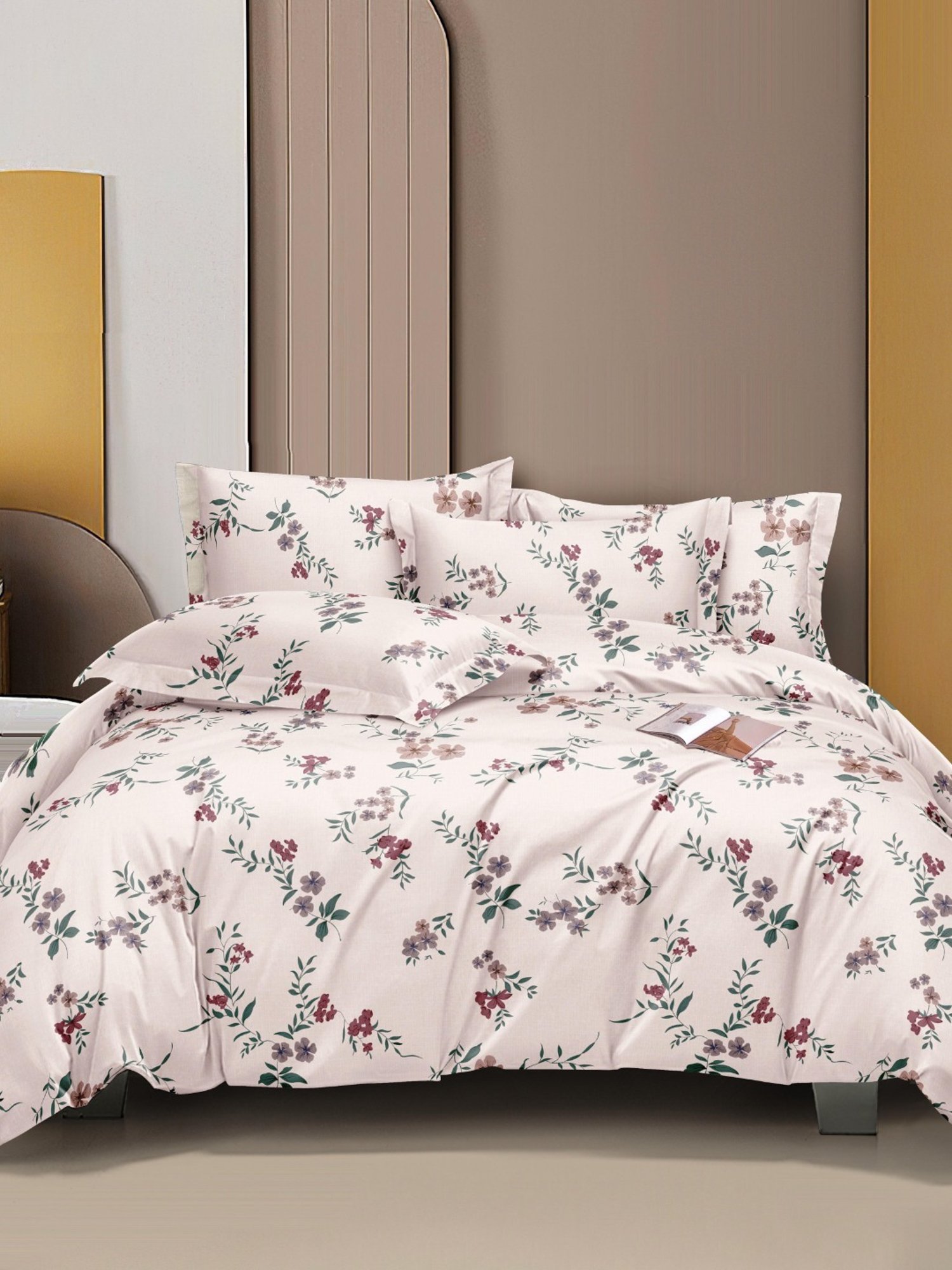 Ariana Forli UltraSoft Floral Pink 140 TC Microfibre Bedsheet with 2 Pillow Covers