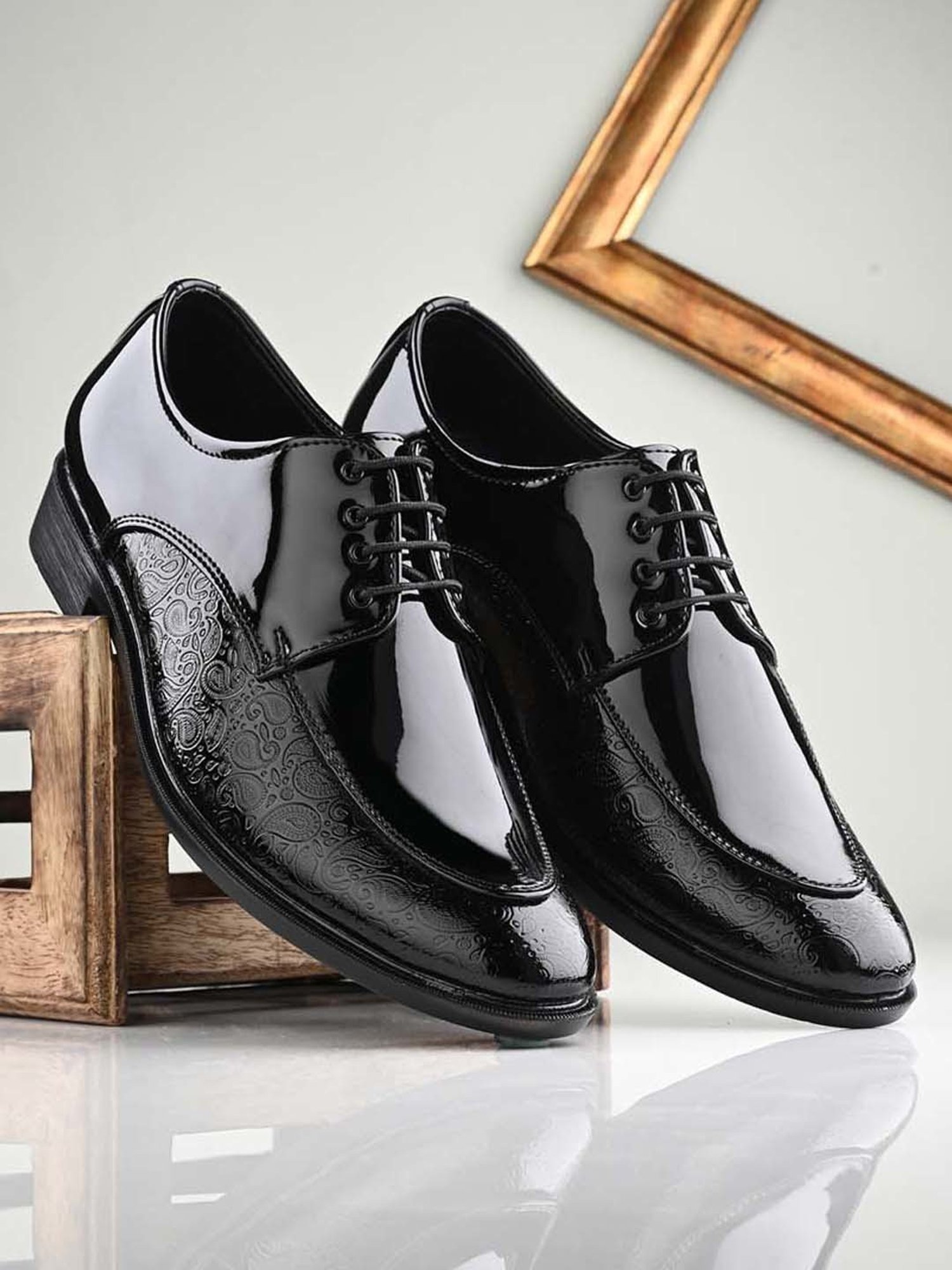 Giorgio Men's Black Derby Shoes