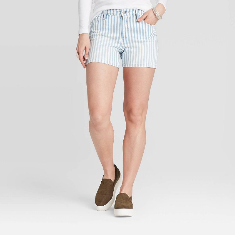 KENDALL + KYLIE White High Rise Sports Shorts