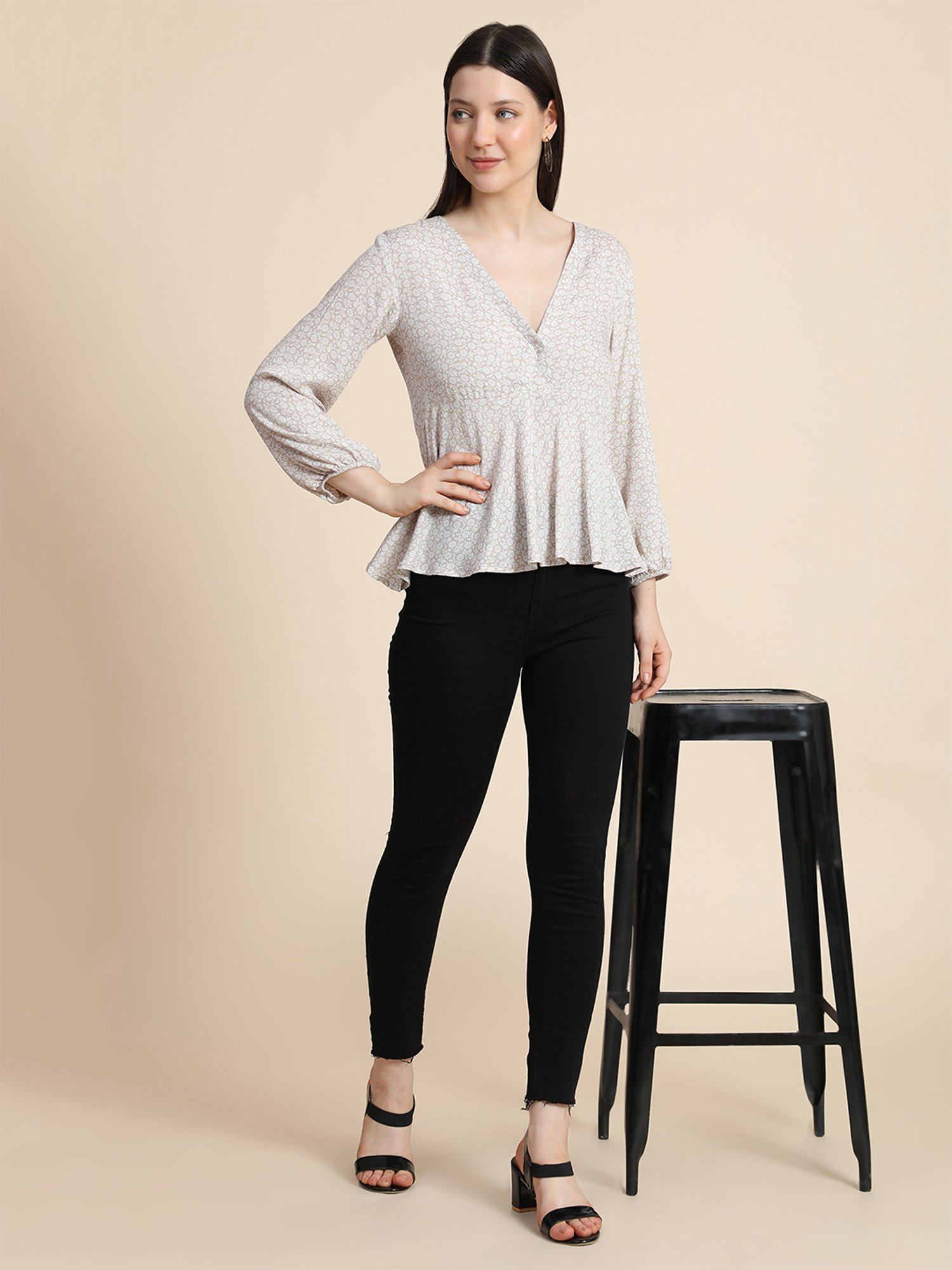 KERI PERRY Beige Floral Print Top