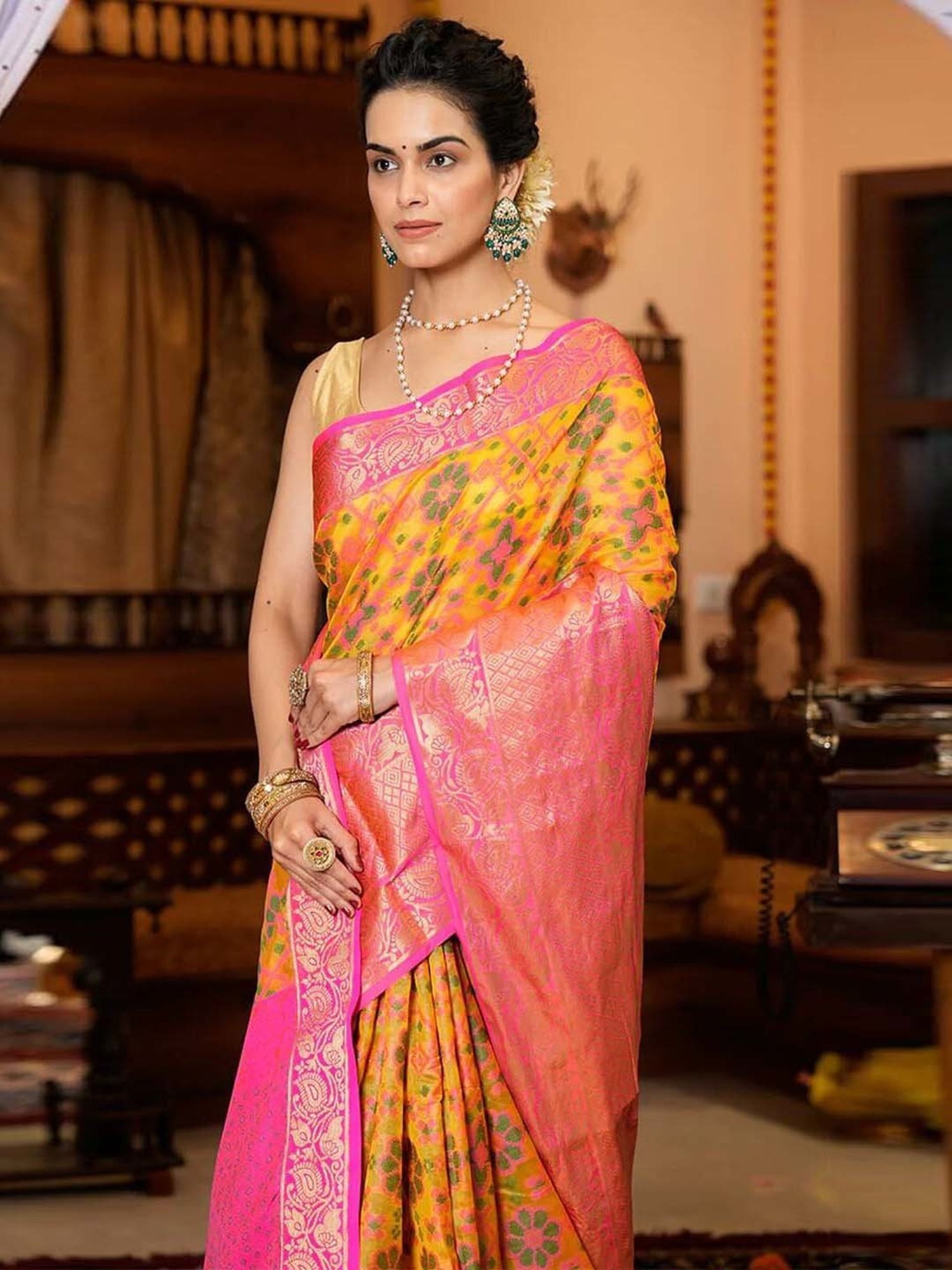 Rangita Yellow & Pink Silk Woven Saree With Unstitched Blouse