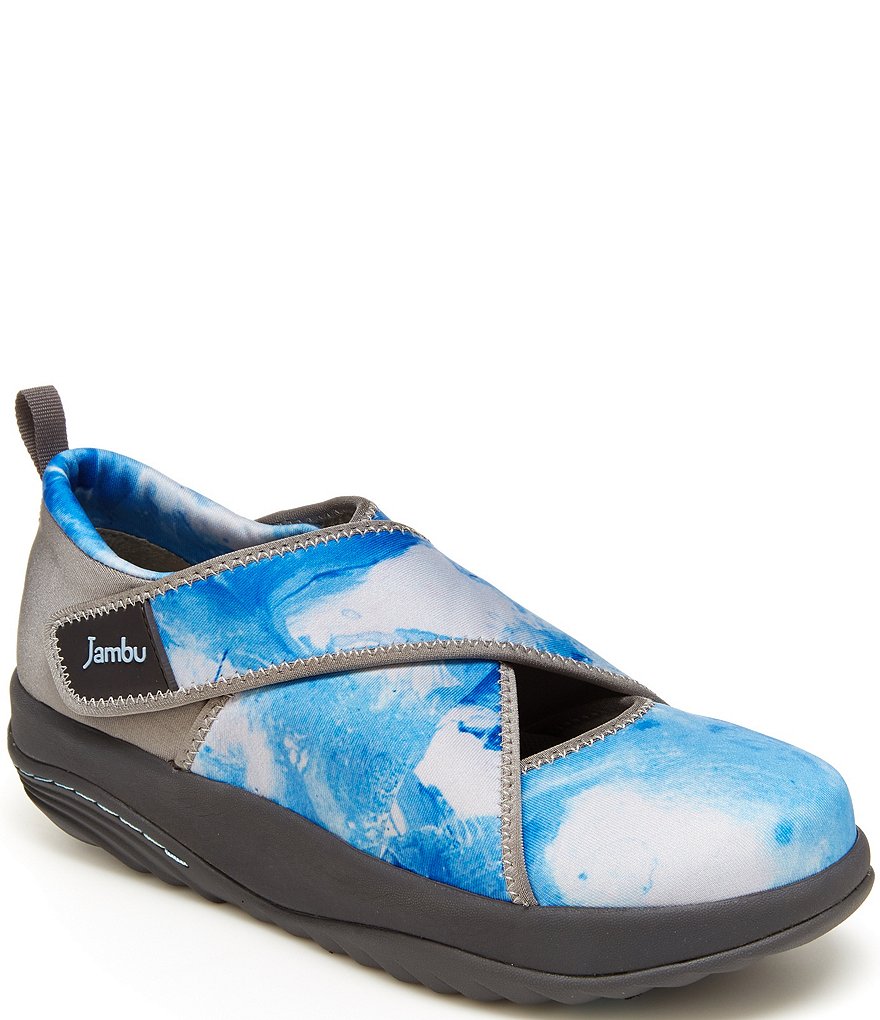 Trotters Kiera Suede Kitten Heel Pumps