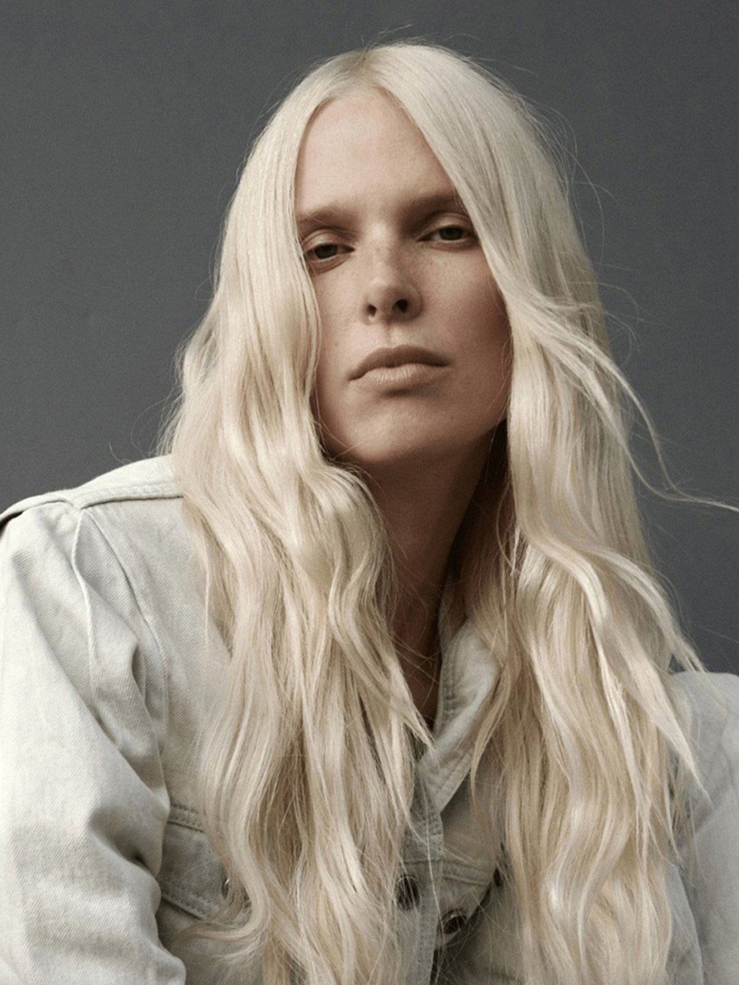 Osmo Blinding Shine Illuminating Mask - 300 ml