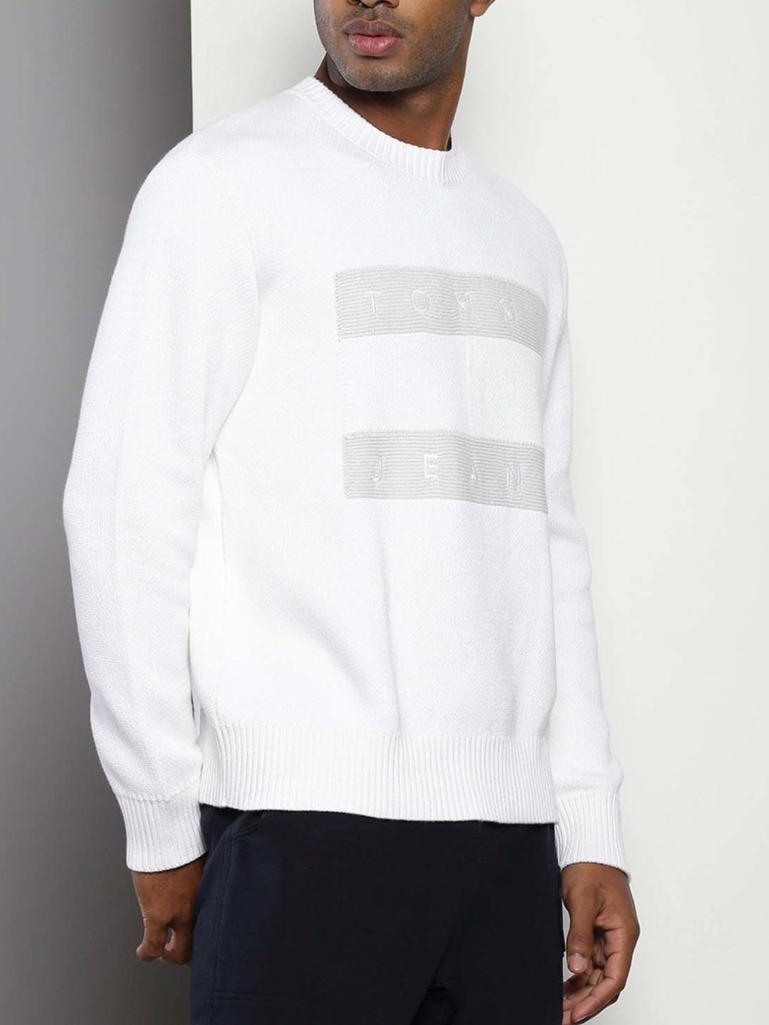 Tommy Hilfiger White Cotton Relaxed Fit Printed Sweater