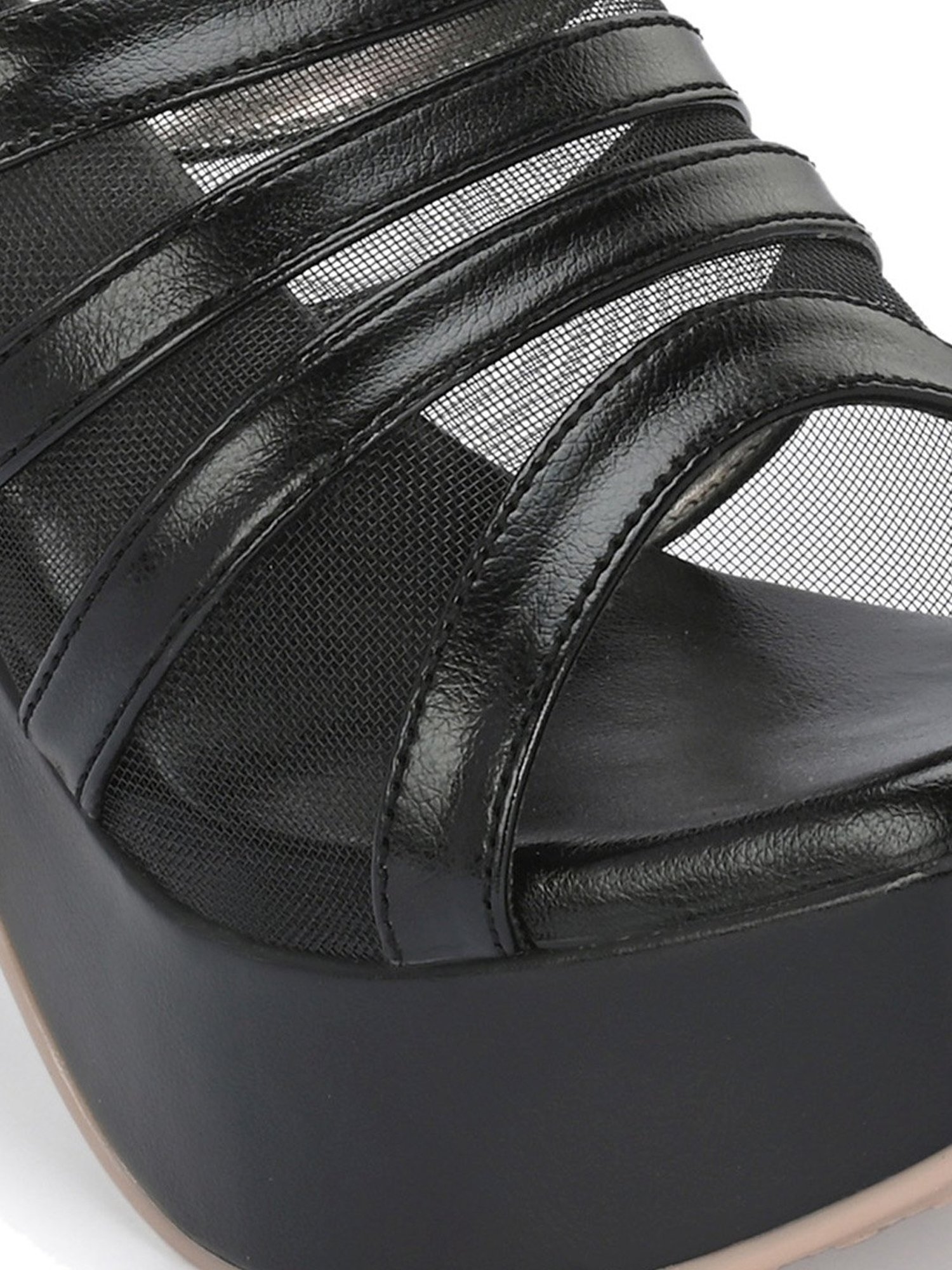 Clog London Women's Black Casual Sandals