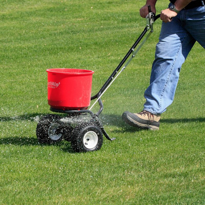 Suncast - Handheld Ice Melt Spreader