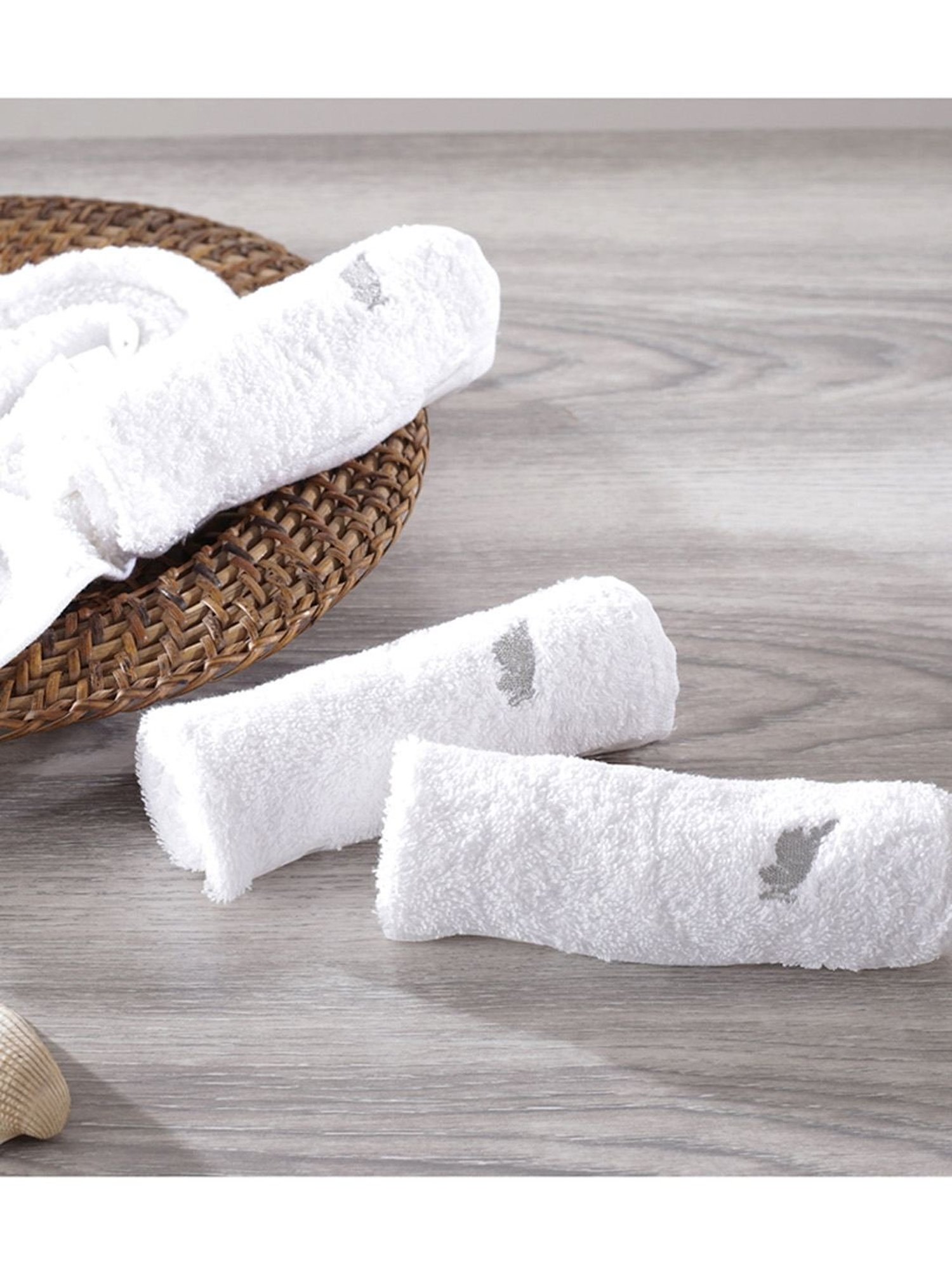 Maspar White Cotton 550 GSM Face Cloths - Set of 4