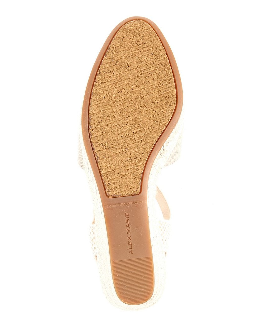 Trotters Kiera Suede Kitten Heel Pumps