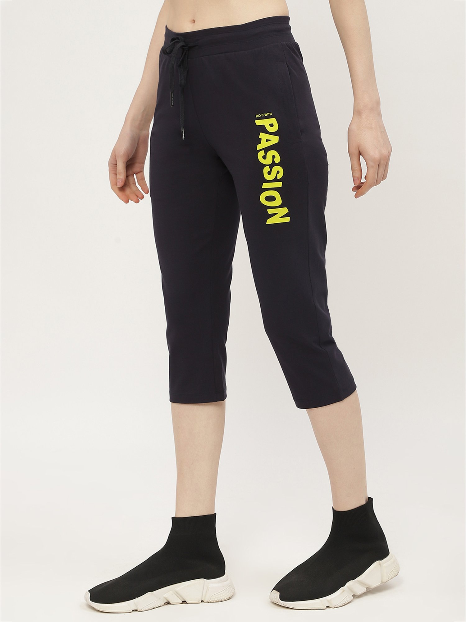 MADAME M Secret Navy Cotton Graphic Print Capris