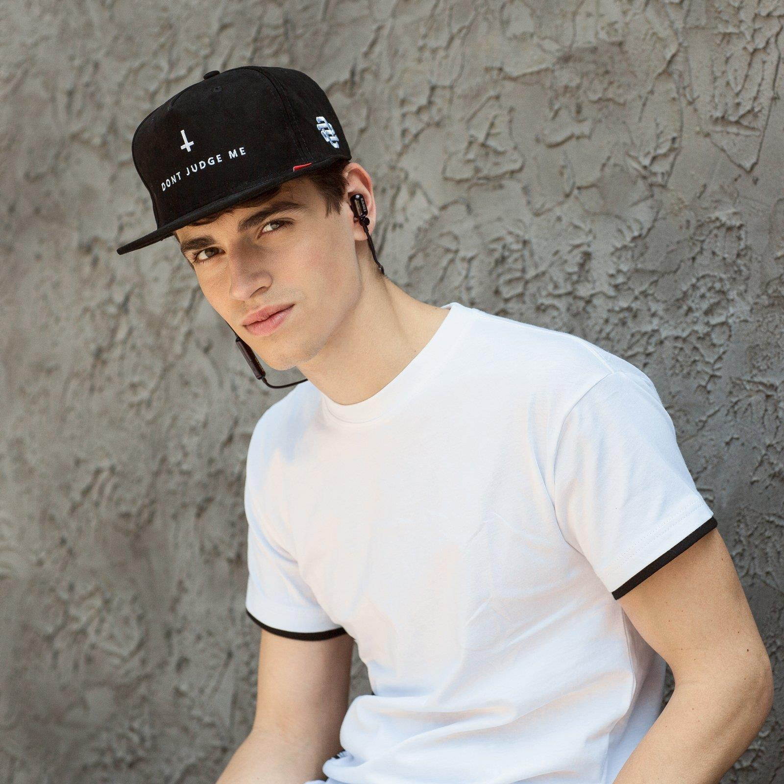 Edifier W293BT Bluetooth v4.1 aptX In-ear Headphones Earphones IPX7 Sweatproof Waterproof Dual Battery - Silver