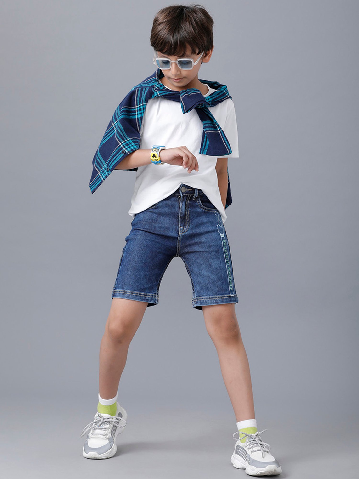 Kate & Oscar Kids Beige Cotton Embroidered Shorts