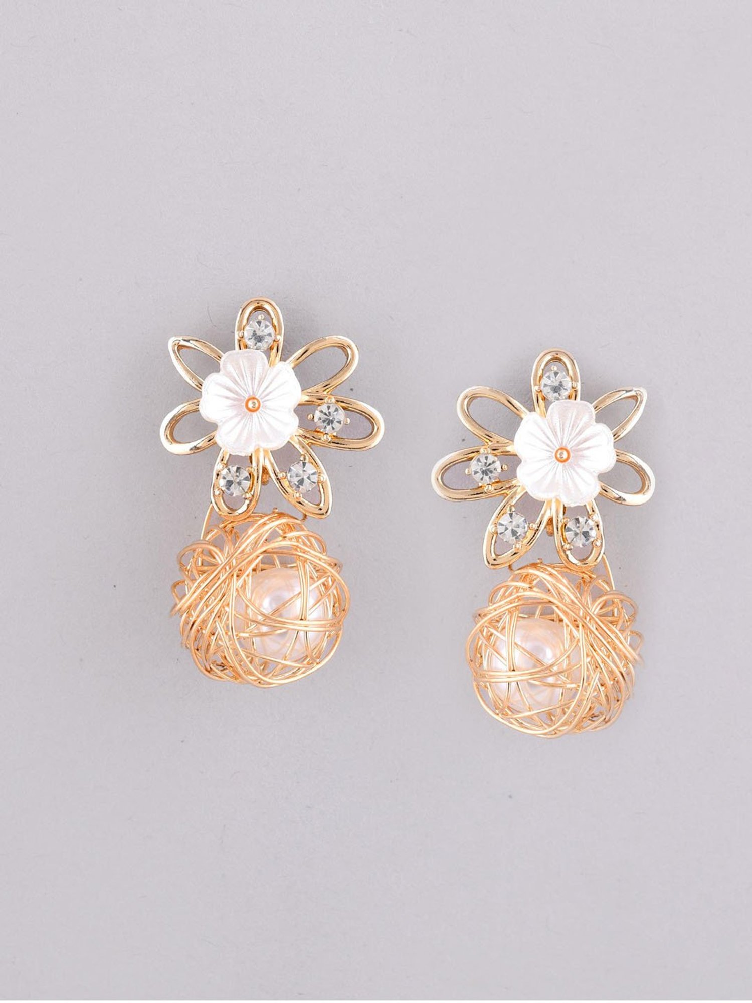 VOJ Women Gold Plated Flower Peral Studs Earring for Women