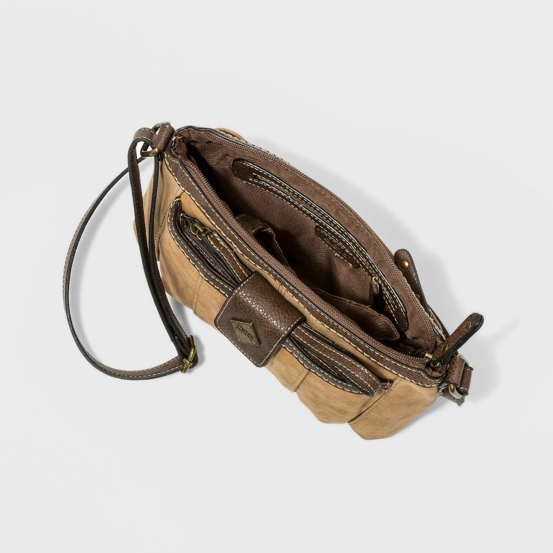 Hagerty Silversmiths' Spray Polish and Gloves 3 piece. Set with R-22 Tarnish Preventative